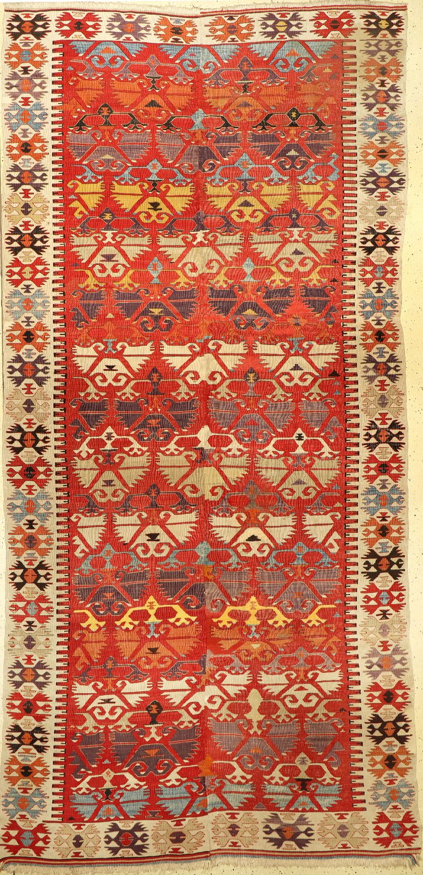 Seltener Zentralanatolischer Kelim antik, Zentralanatolien Konya-Region, 19.Jhd., Wolle gewebt auf Wolle. Farbenfroher Kelim mit hervorragenden ...