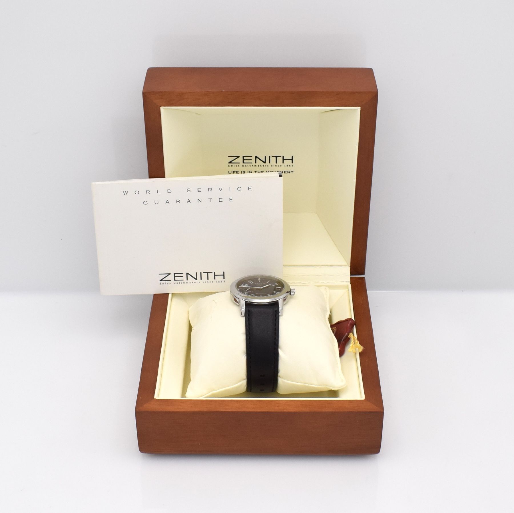Detail g: ZENITH Elite Port Royal V Herrenarmbanduhr in Edelstahl Ref. 01/02.0450.680, Schweiz um 2000, Automatik, beids. vergl. Geh., Boden 6- fach verschr., ...