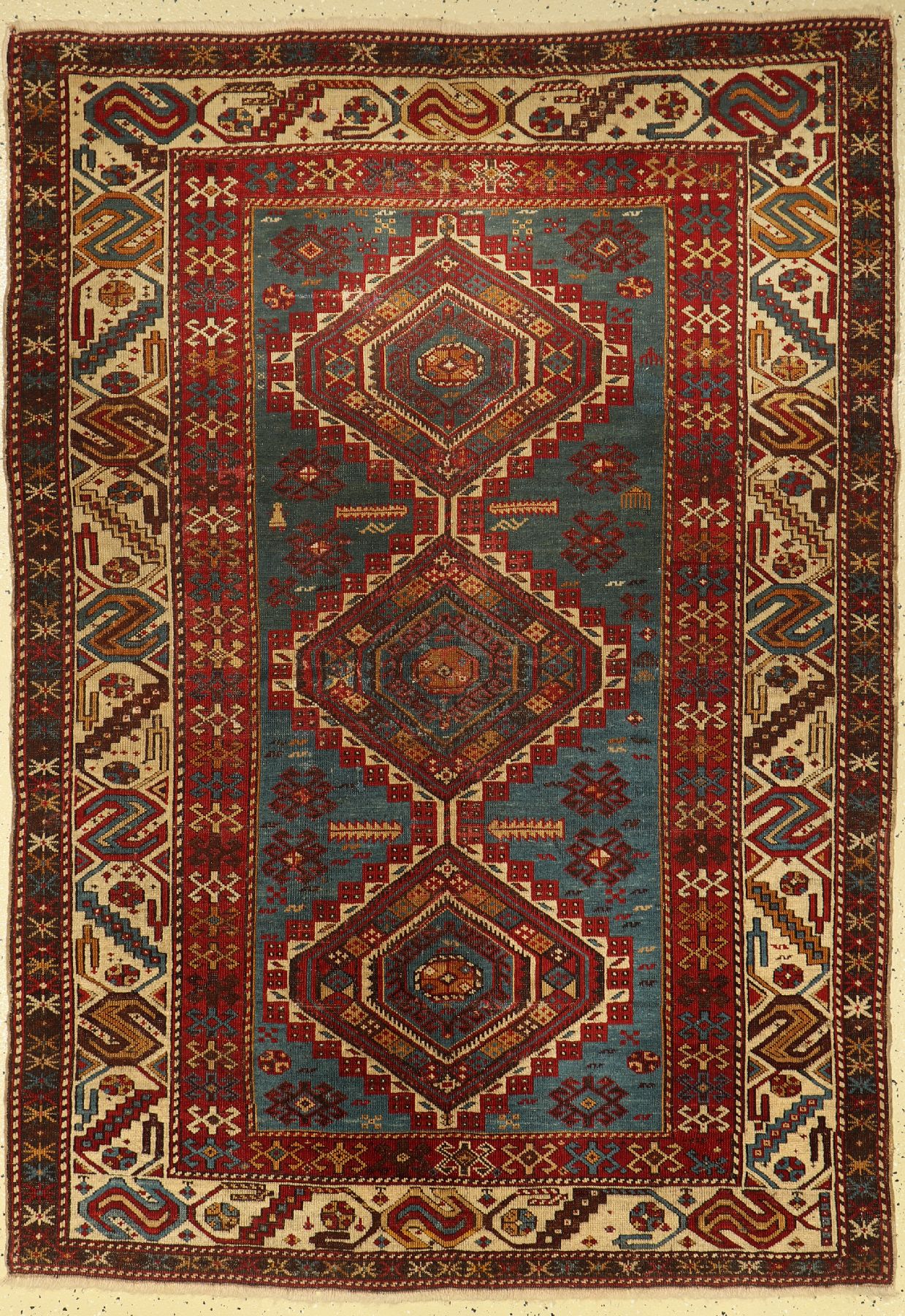 Shirvan antik, Kaukasus, um 1910, Wolle aufWolle, ca. 176 x 126 cm, EHZ: 3-4