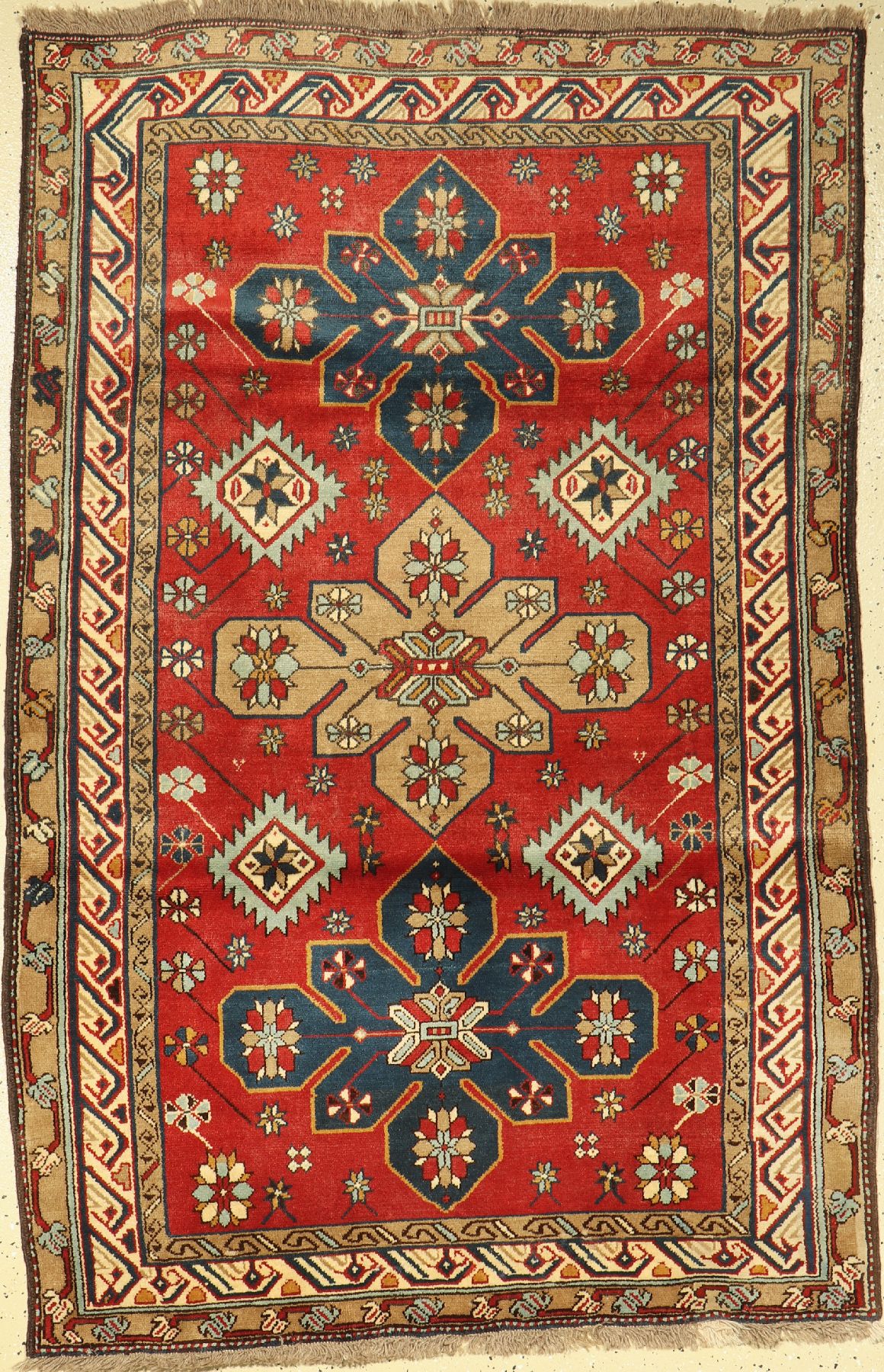 Ghuchan alt, Persien, um 1950, Wolle auf Wolle, ca. 180 x 120 cm, Leichte Gebrauchsspuren, alte Restaurierungen