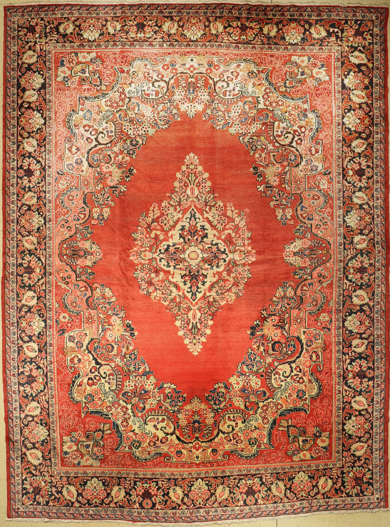 Sarogh Mahal alt, Persien, um 1940, Wolle auf Baumwolle, ca. 449 x 330 cm, Fachkundig gereinigt, EHZ: 4