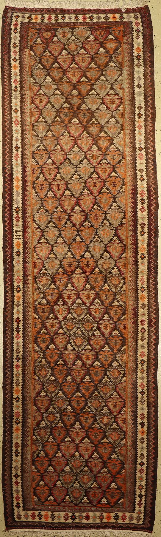 Bachtiar Kelim, Persien, um 1950, Wolle aufBaumwolle, ca. 358 x 107 cm, EHZ: 2