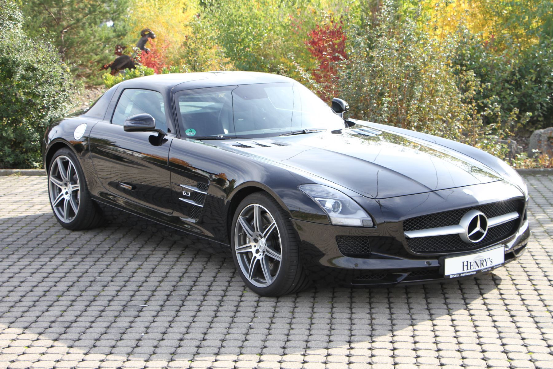 Mercedes-Benz SLS AMG Coupé, Fahrgestellnummer: WMX1973771A004663, EZ 02/2011, 1. Hand, Laufleistung 21.518 km, HU 09/2022, 420 kW/571 PS, ...