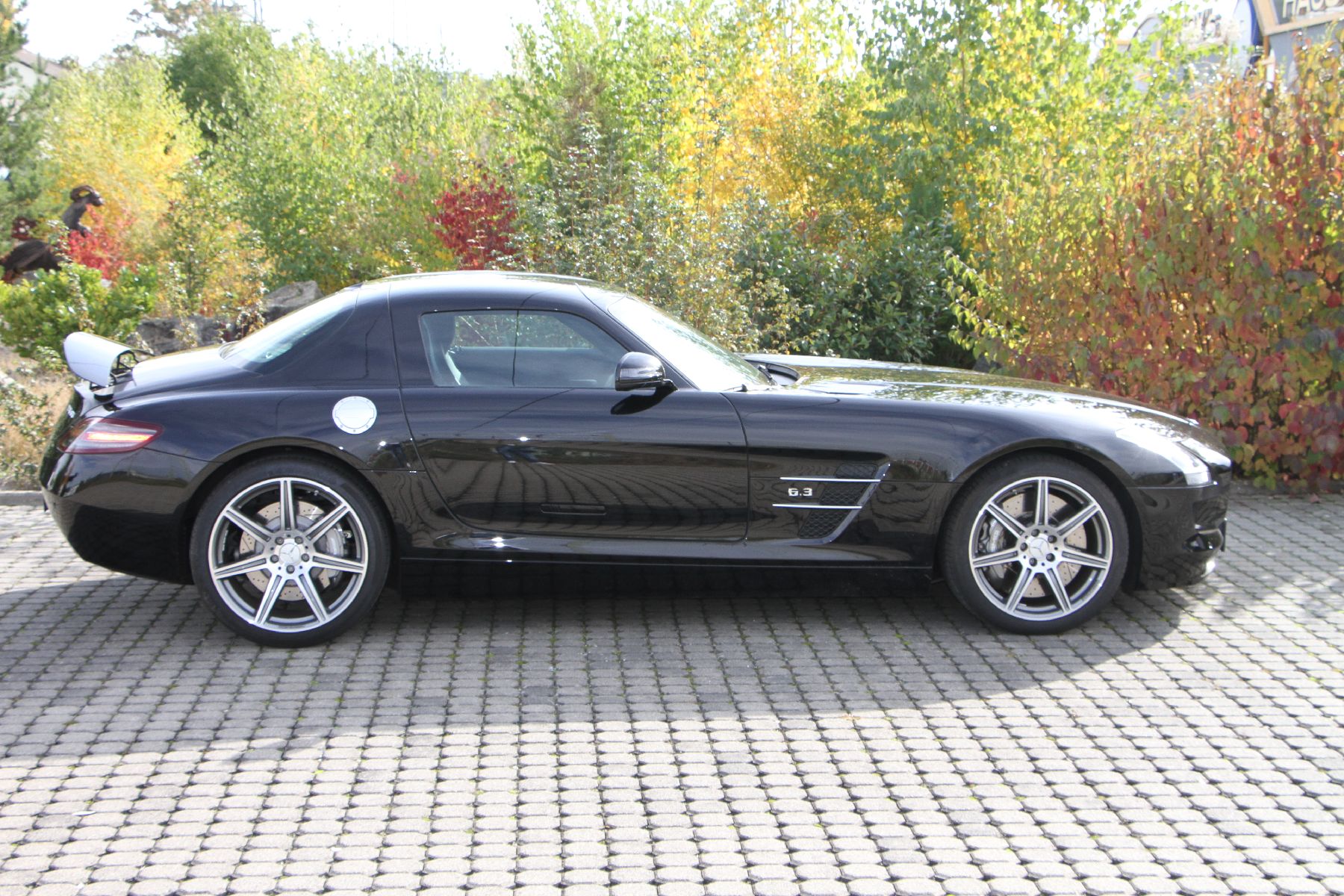 Detail c: Mercedes-Benz SLS AMG Coupé, Fahrgestellnummer: WMX1973771A004663, EZ 02/2011, 1. Hand, Laufleistung 21.518 km, HU 09/2022, 420 kW/571 PS, ...