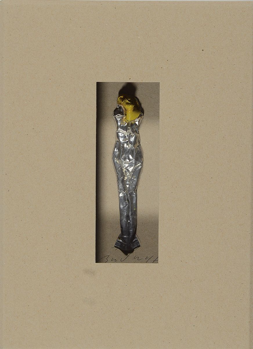 Jürgen Brodwolf, geb. 1932, Tauben Figur, signiert und dat. 96, num. 4/8, ca. 30x22cm, u.Gl., R. ca. 52x44cm