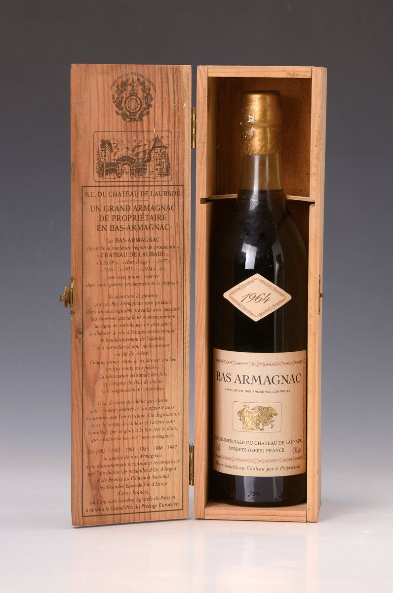 1 Flasche Bas Armagnac 1964, Chateau de Laubade, 70cl, 40% Vol., orig. verkorkt, in Originalholzkiste