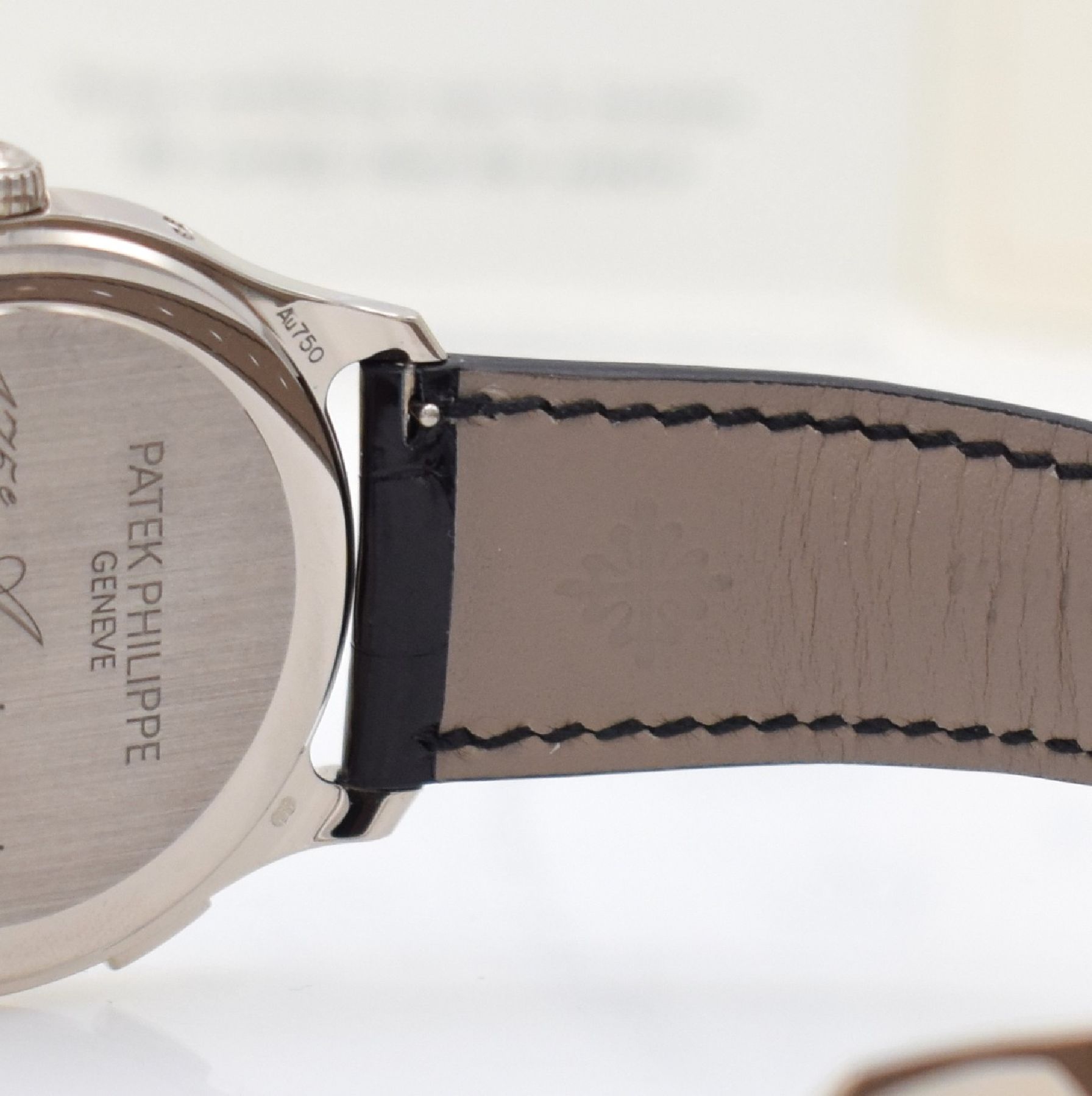 Detail i: PATEK PHILIPPE hochfeine & seltene Herrenarmbanduhr "WORLD TIME MOON" Referenz 5575G-001 im nahezu neuwertigen Zustand, Automatik, auf ...