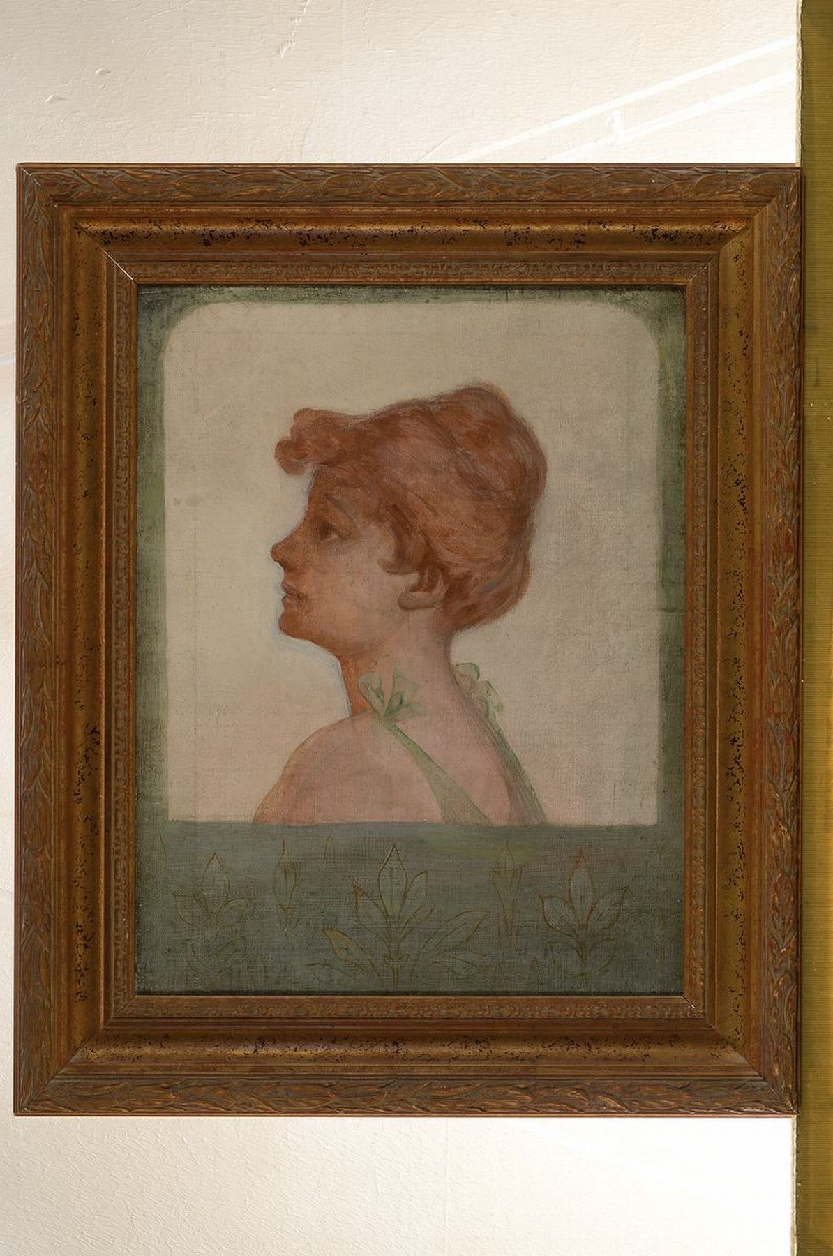 Detail k: Unbekannter Künstler der Münchener Schule, um 1900, Profilporträt einer jungen Frau, Öl/Lwd, ca. 45x35cm, R. ca. 59x49cm