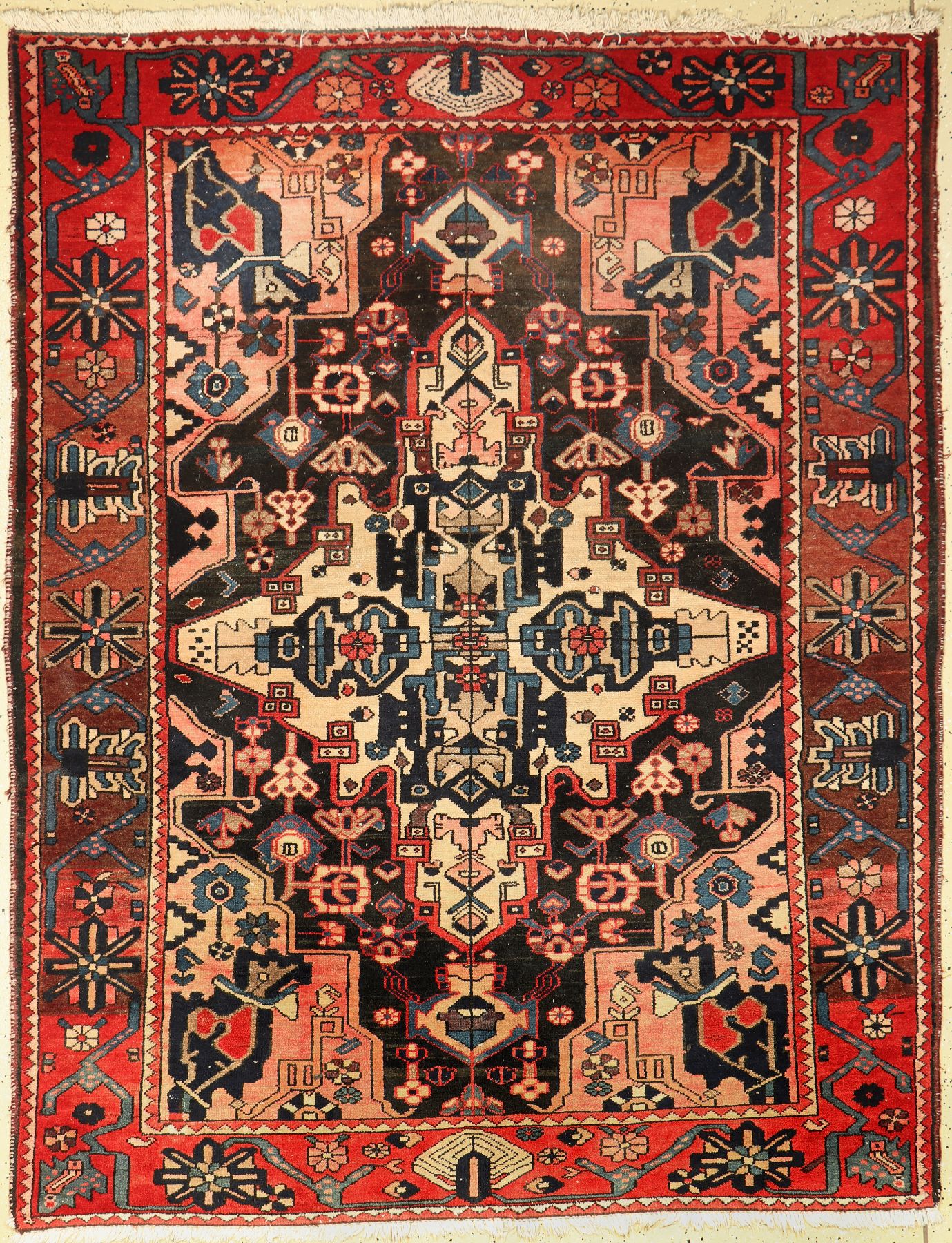 Bachtiar alt, Persien, ca. 50 Jahre, Wolle auf Baumwolle, ca. 200 x 160 cm, EHZ: 3
