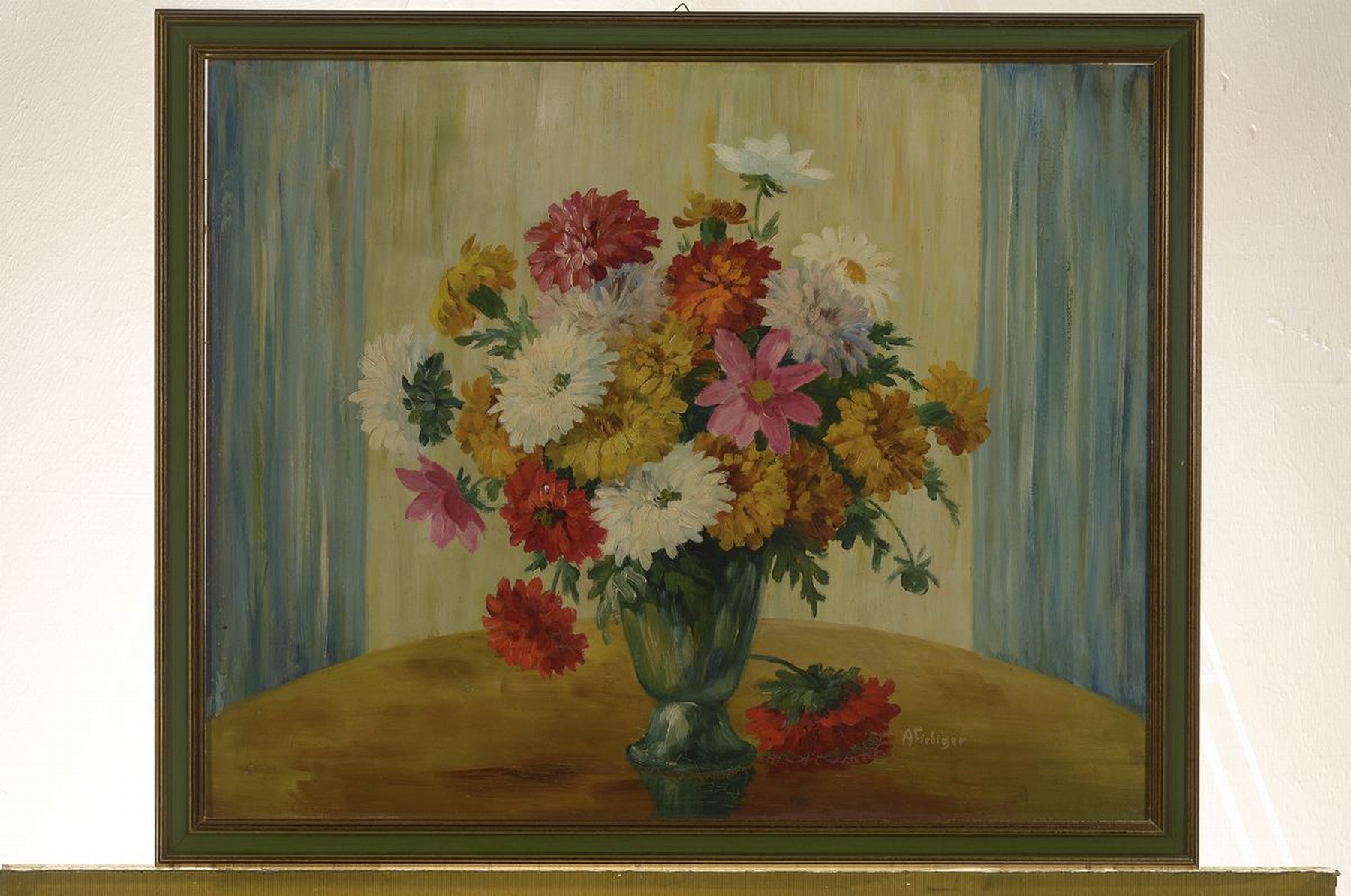 Detail k: Albert Fiebiger, geb. 1869 Bärenstein bei Dresden, Blumenstillleben, Öl/Karton rechts unten signiert, ca. 44x55cm, u.Gl., R. ca. 50x61cm