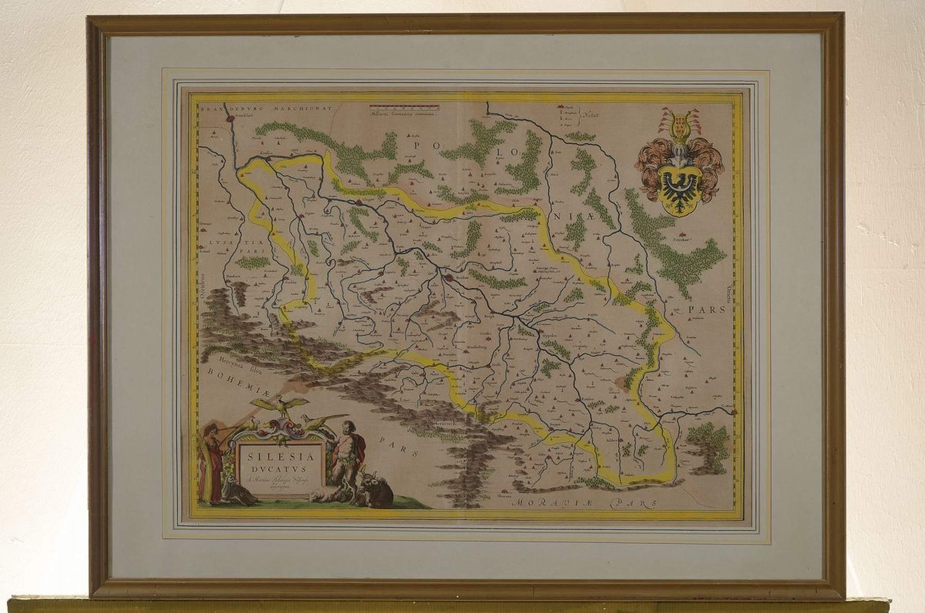 Detail k: Martin Helwig, 1516 Neisse-1574 Breslau, Kupferstichkarte von Schlesien, altkoloriert, mit Wappen und Kartusche, geglättete Bugfalte, ca. 38x50cm, ...