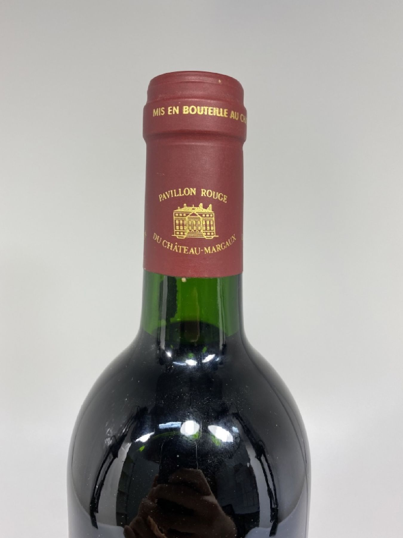 Detail a: 5 Fl. 1995 Chateau du Margaux, Pavillon Rouge, 75cl, top shoulder, nicht verkostet