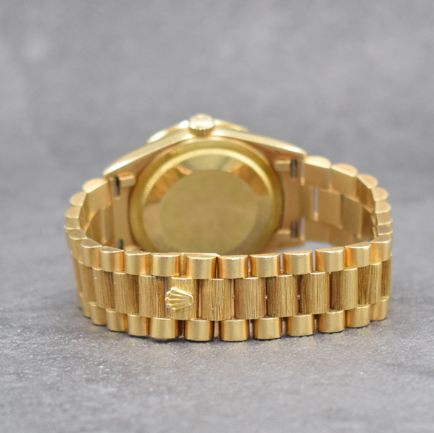 Detail d: ROLEX Oyster Perpetual Day-Date Herrenarmbanduhr in GG 750/000 Ref. 18248 mit original Zertifikat, Schweiz verk. 12/1989, Automatik, R-Serie, ...