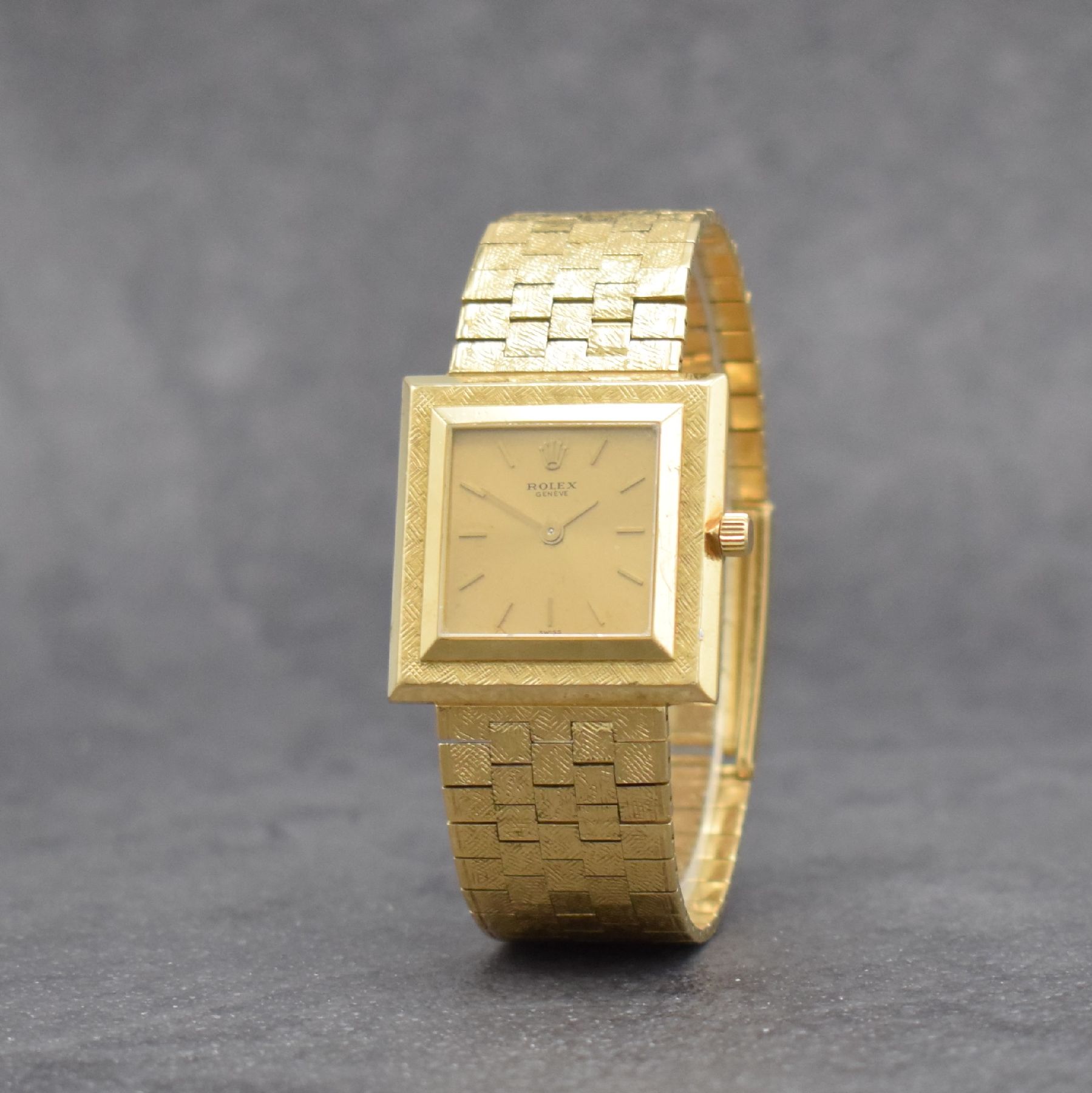 Detail b: ROLEX Armbanduhr in GG 750/000 Referenz 9878, Schweiz um 1962, Handaufzug, Boden verschr., orig. GG 750/000 Band, gold. Zifferbl. m. aufgel. gold. ...