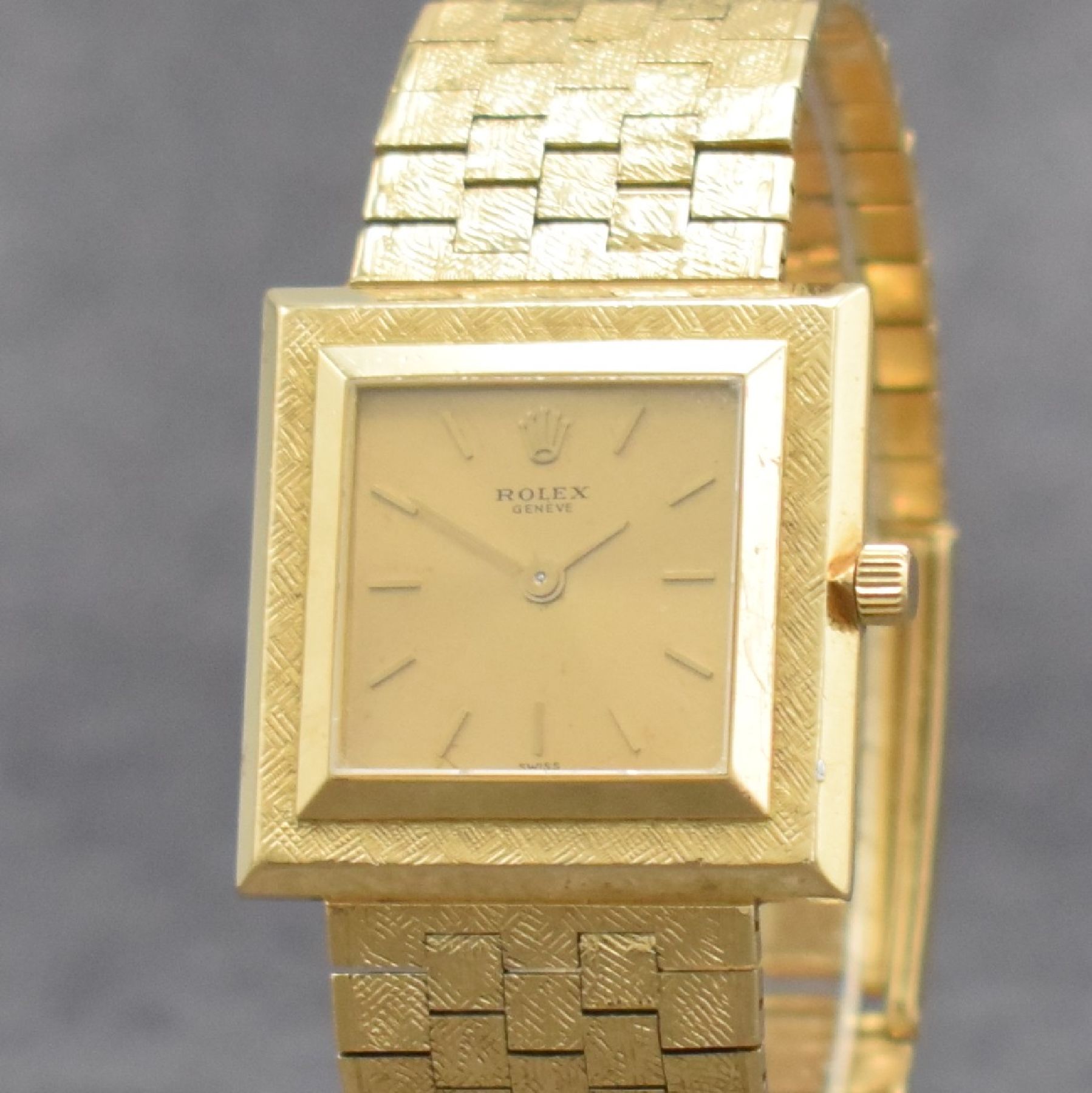 Detail c: ROLEX Armbanduhr in GG 750/000 Referenz 9878, Schweiz um 1962, Handaufzug, Boden verschr., orig. GG 750/000 Band, gold. Zifferbl. m. aufgel. gold. ...