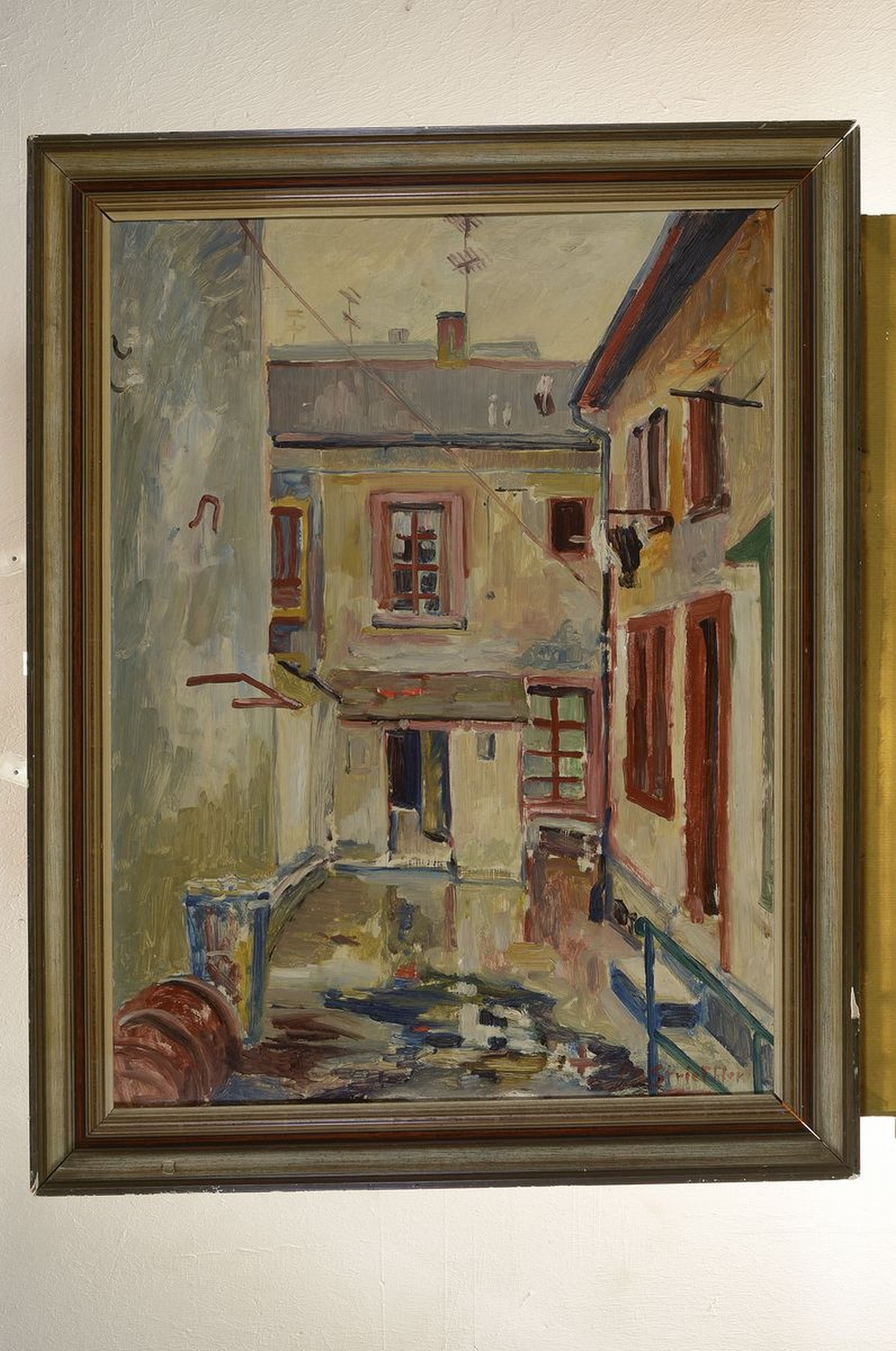 Detail k: Marie Strieffler, 1917-1987 Landau, Blick in einen Hinterhof, Öl/Malkarton, rechts unten signiert, ca. 80x60cm, R. ca. 90x70cm