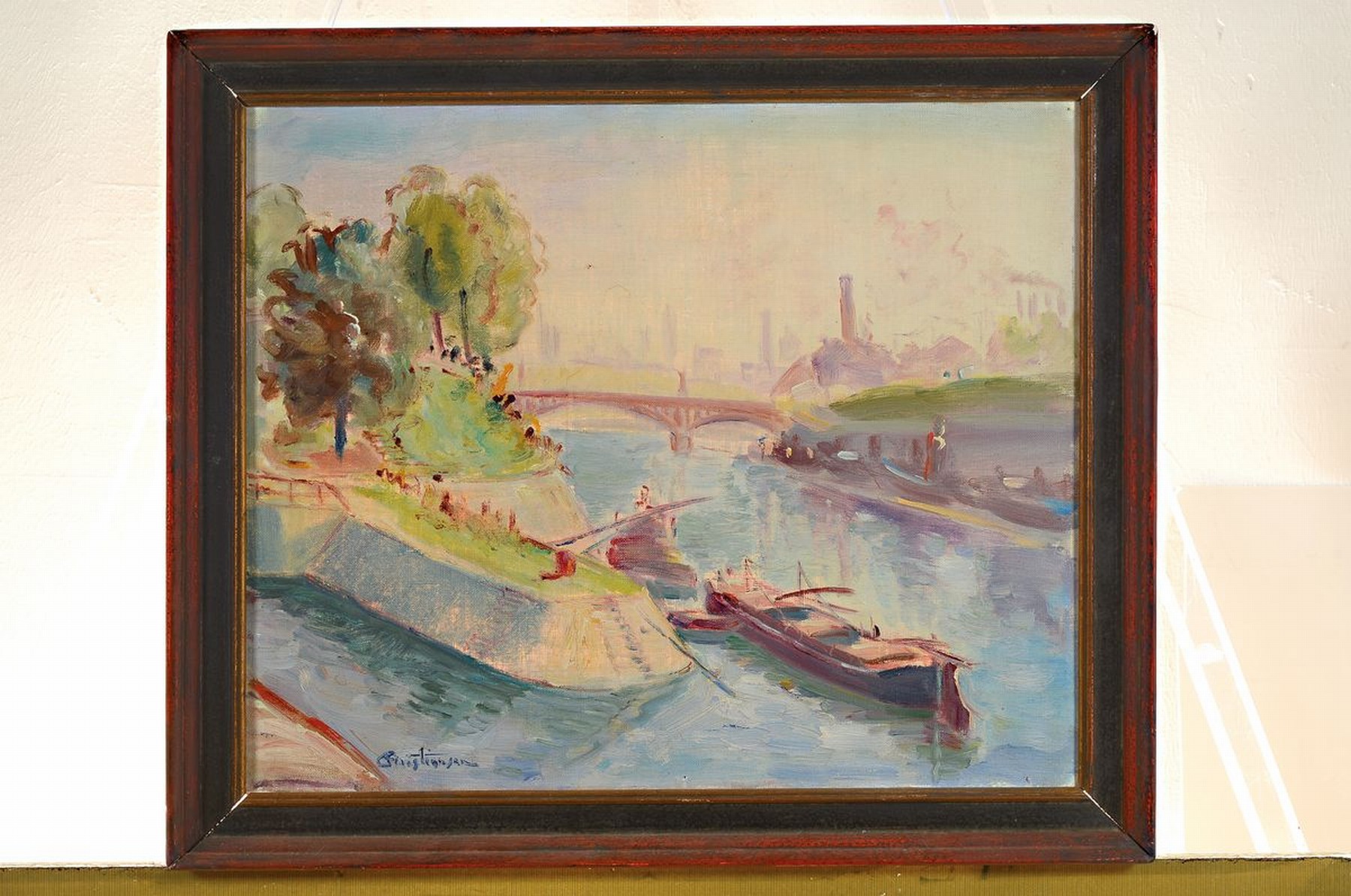 Detail k: Christiansen, Mitte 20. Jh., Flußlandschaft mit Schiffen, li. unten signiert, ca. 38 x 46 cm, Rahmen: 45 x 52 cm, Altersspuren