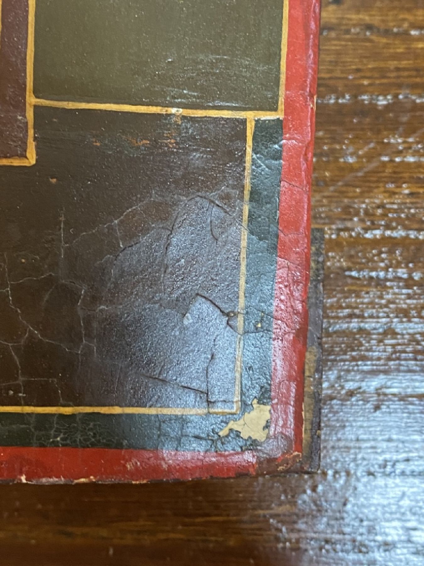 Detail c: Ikone, Russland, um 1900, Gottesmutter von Smolensk, mit zwei Randheiligen, Tempera auf Holz, vertieftes Mittelfeld, ca. 31x27cm, mit Expertise russ. ...