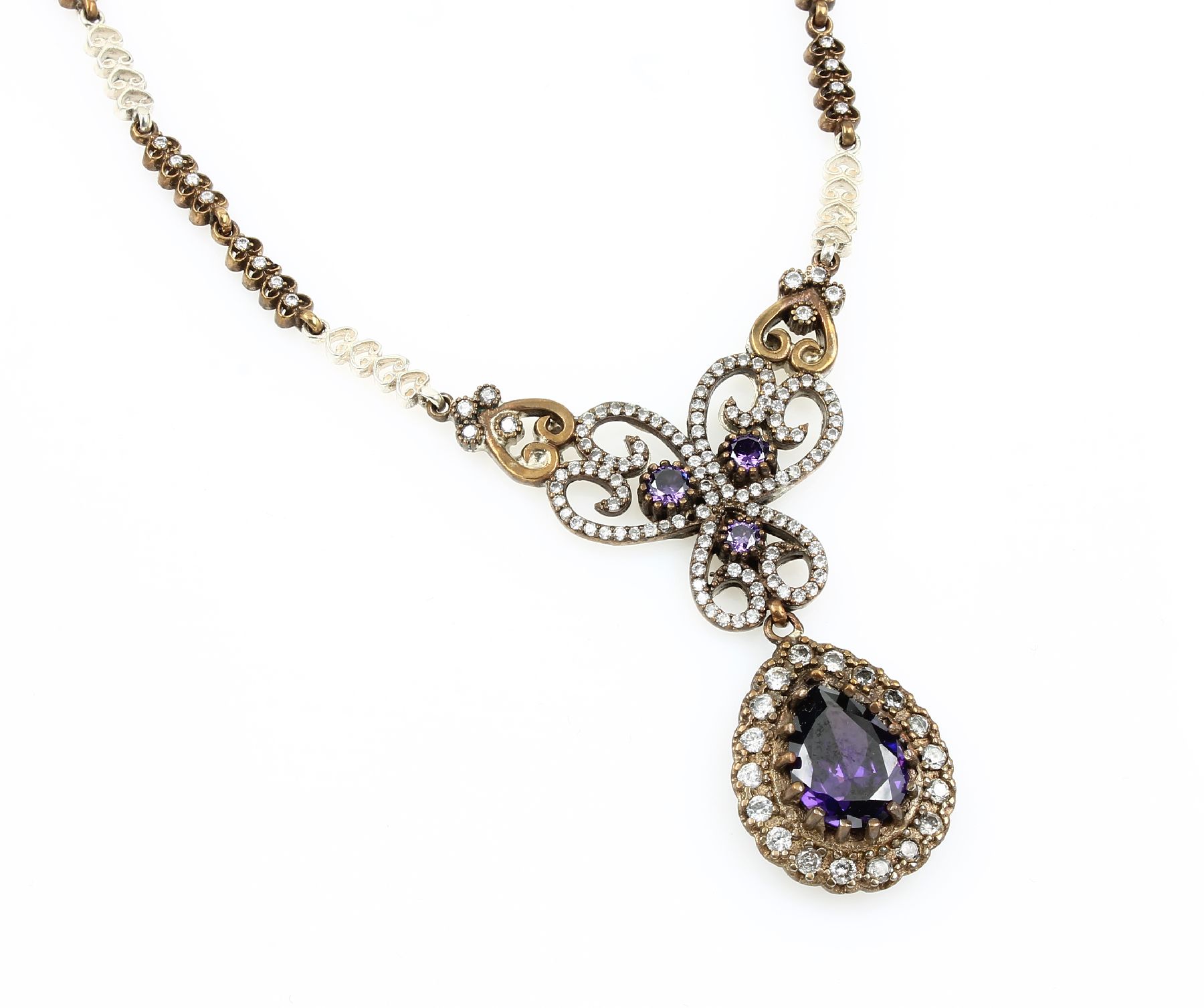 Prunkvolles Modeschmuckcollier mit feinem Straß, 925er Silber z.T. verg., nach altem Vorbild, Mittelteil mit Glückssymbolen, bes. mit facett. ...