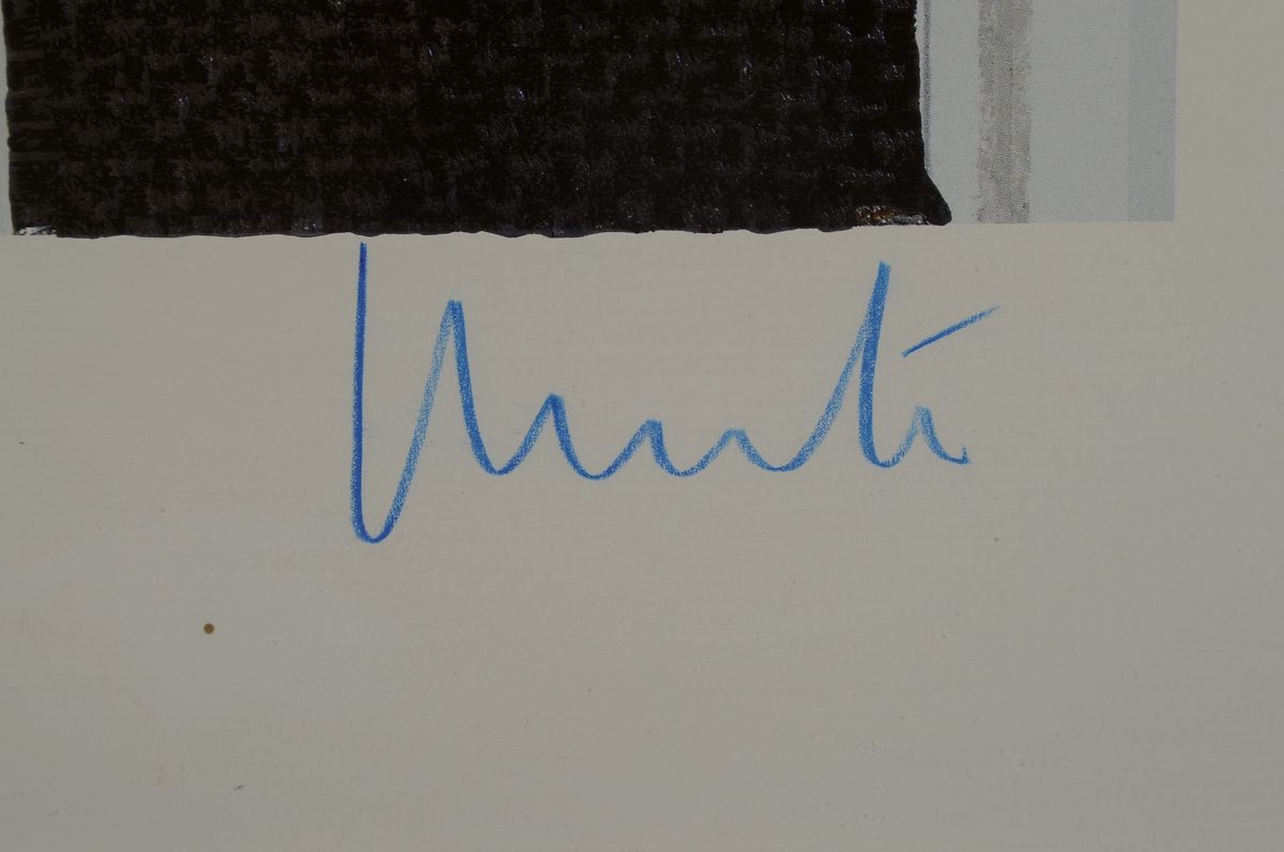 Detail a: Christo und Jeanne-Claude, Wrapped Reichstag, Farboffset mit Stoffprobe von 1994, handsigniert, ca. 35x56cm, PP, u.Gl., R. ca. 54x74cm