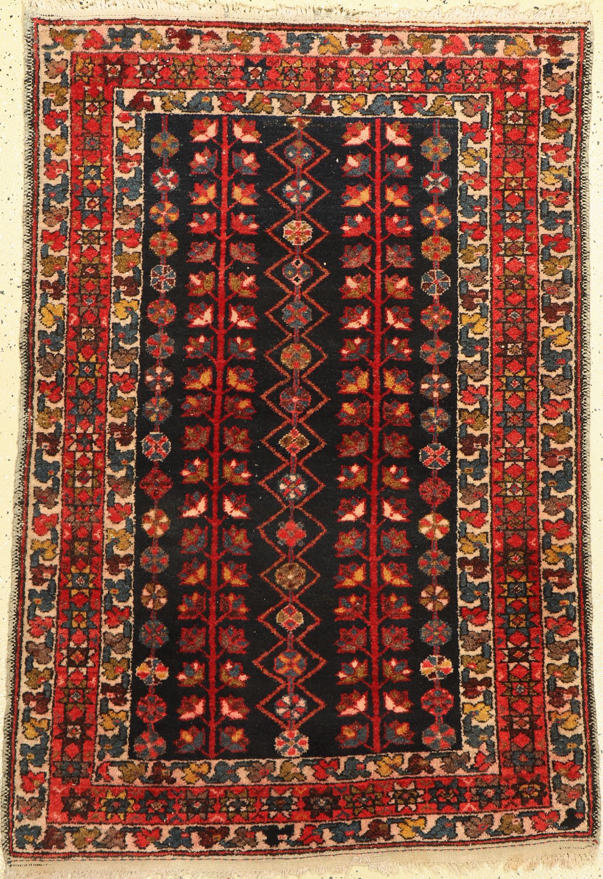 Hamadan antik, Persien, um 1910/20, Wolle auf Baumwolle, ca. 140 x 95 cm, EHZ: 3