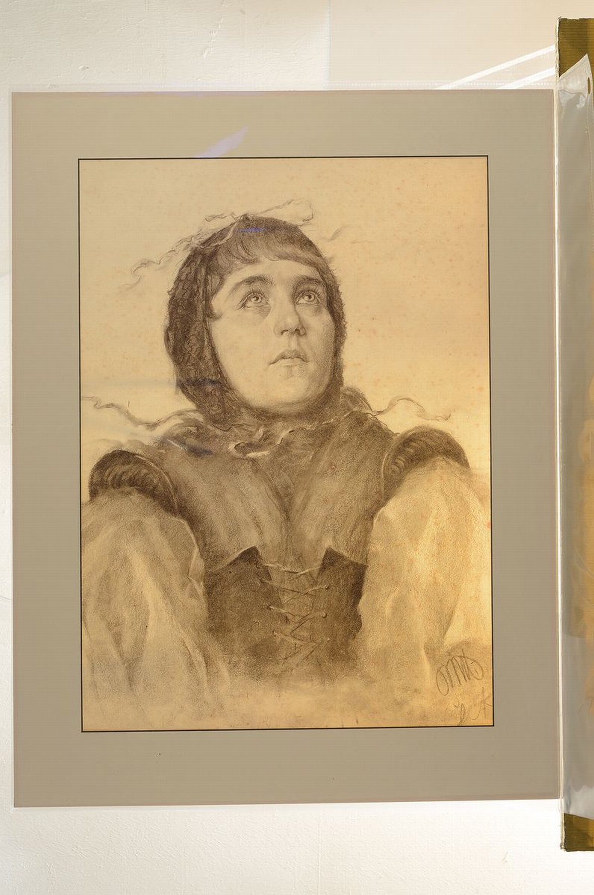 Detail k: Otto Beck, wohl Otto Waler Beck, 1864 - 1954, Kohlezeichnung, junges Frau in Tracht, re. unten signiert, ca. 53 x 38 cm