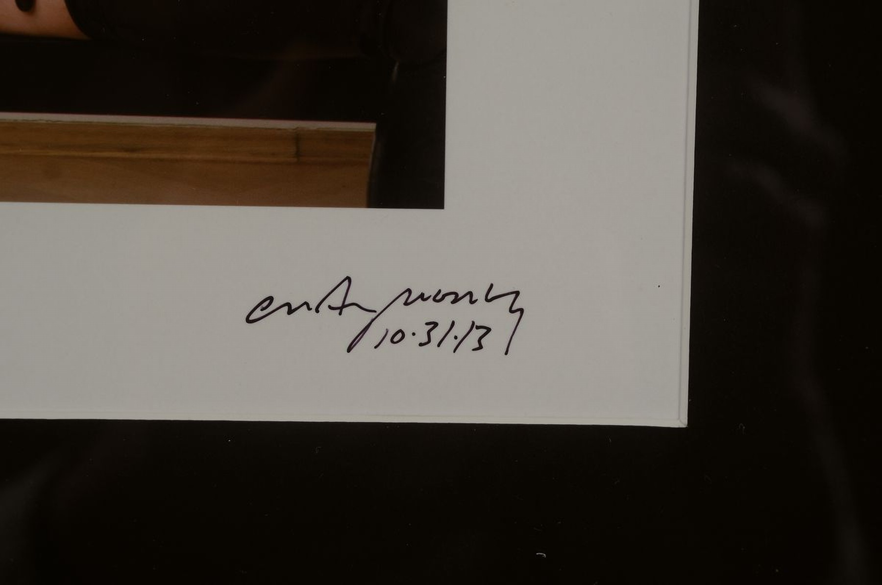 Detail a: Craig Morey, 1952 Fort Wayne/USA, Aktfotografie, handsigniert, dat., rückseitig mit Zertifikat, PP., unter Glas, Rahmen, mit Rahmen gesamt: 52.5 x ...
