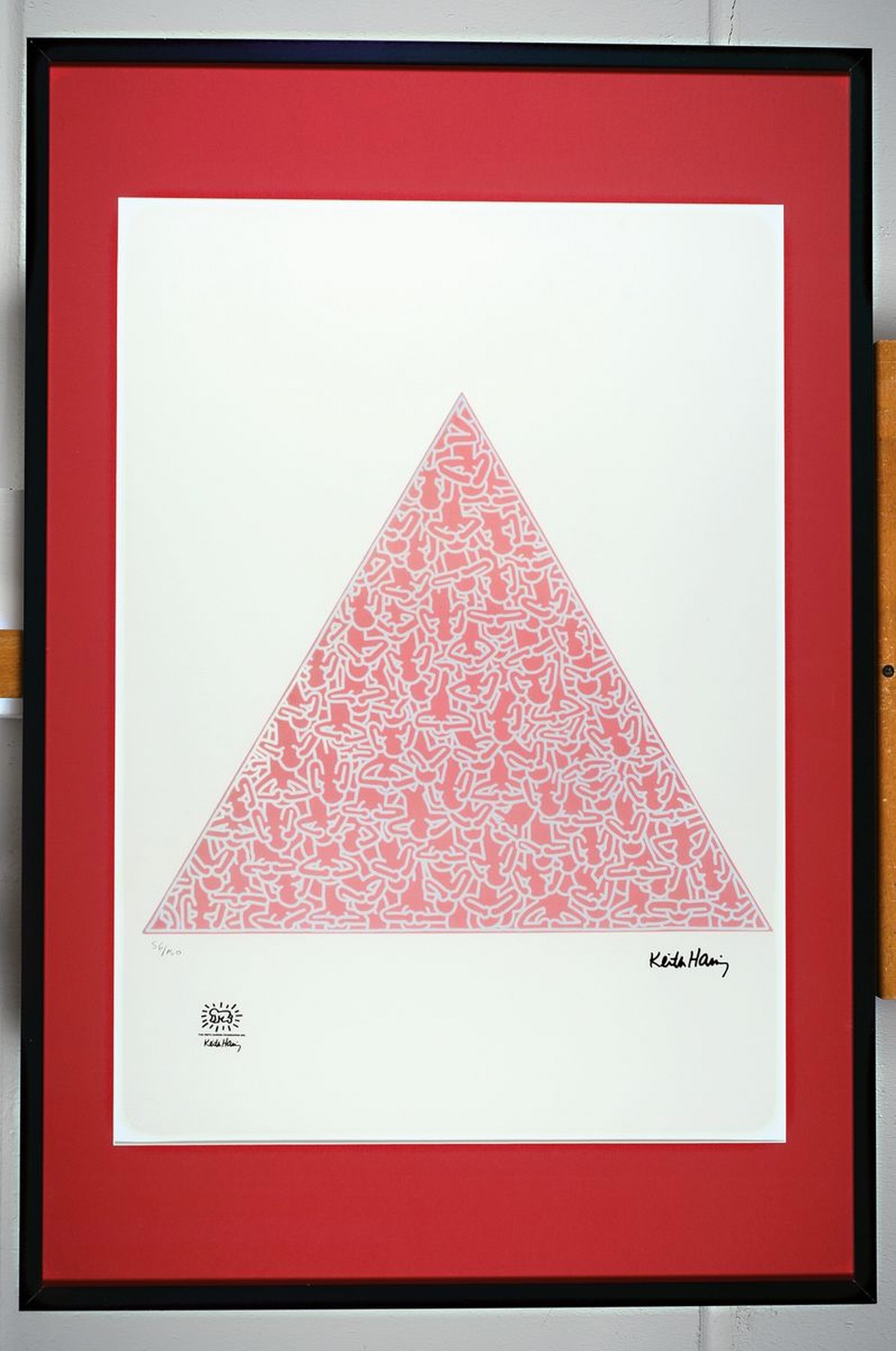 Detail k: Keith Haring,1958-1990, Farblithographie auf Velin, num. 56/150, drucksigniert, mit Estate Stempel, ca. 70 x 50 cm, Rahmen ca. 93 x 63 cm