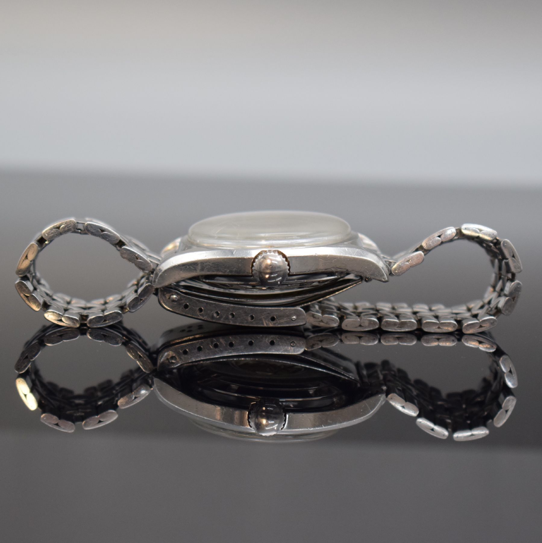 Detail d: ETERNA-MATIC KonTiki 20 Herrenarmbanduhr 37 mm mit original Gay Freres Band, Schweiz um 1970, Automatik, Edelstahlgehäuse, original Gliederband m. ...