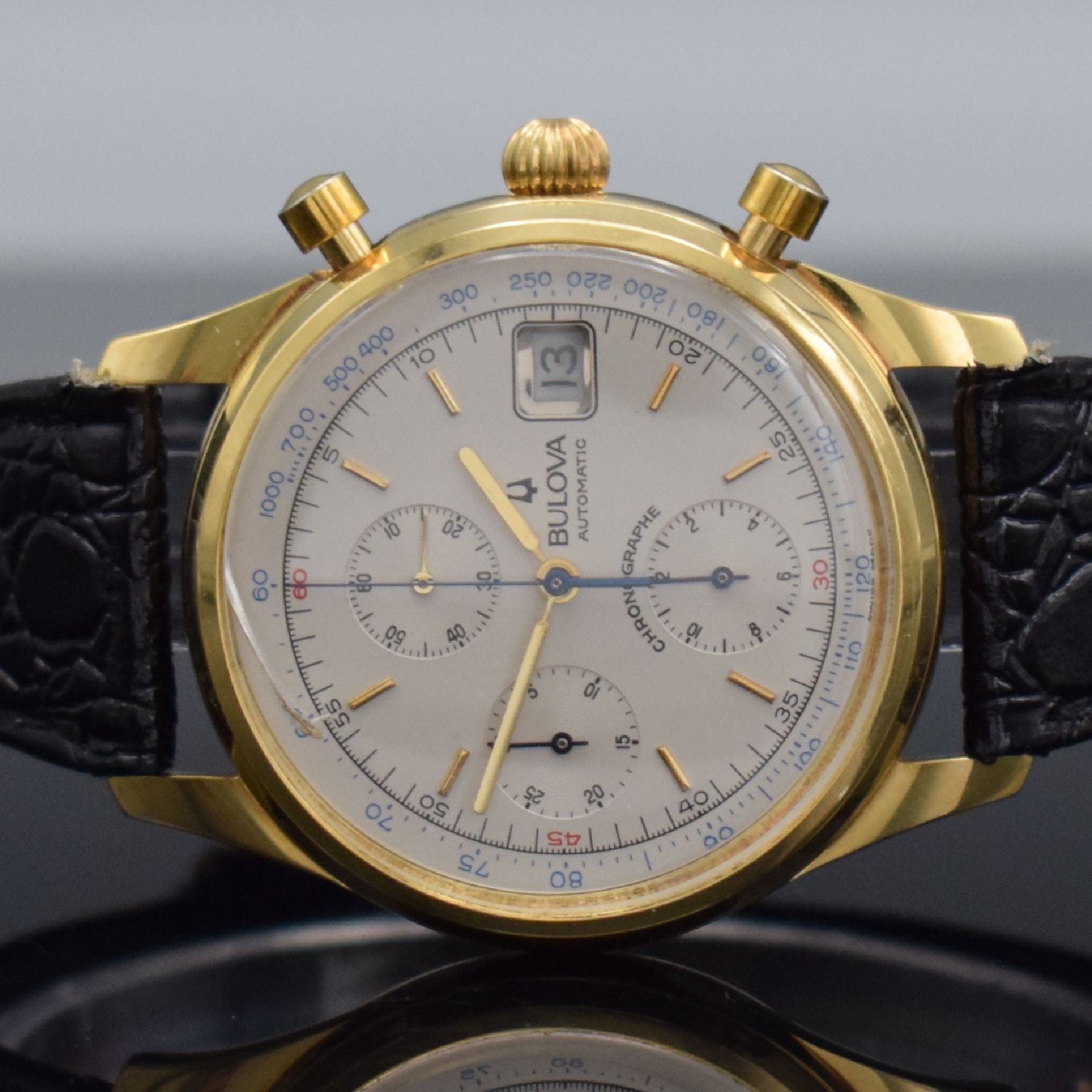 Detail a: BULOVA Herrenarmbanduhr mit Chronograph in GG 750/000, Schweiz 1990er Jahre, Automatik, 3 -teil. Gehäuse verz., Boden (zu befest.) & Glasrand ...