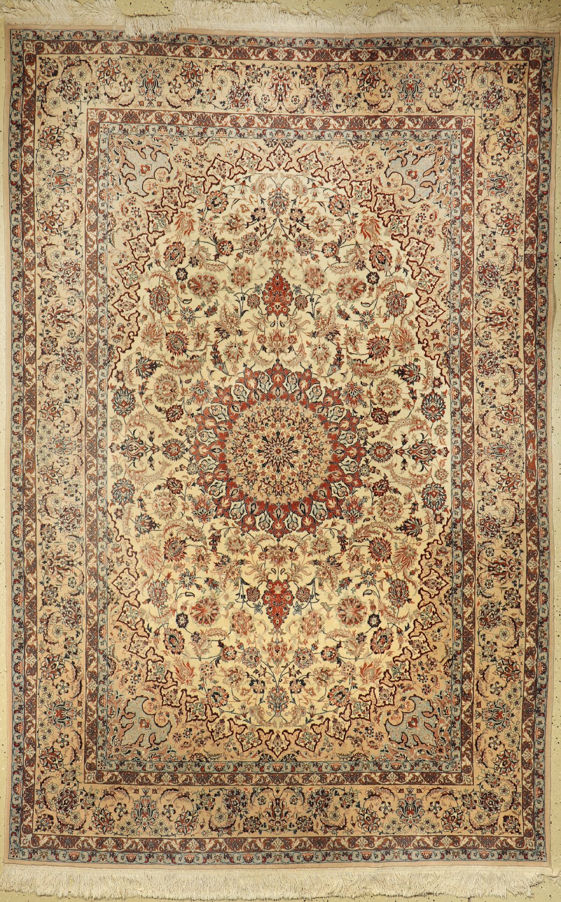 Esfahan fein, China, ca. 40 Jahre, Korkwolle auf Seide, ca. 283 x 185 cm, EHZ: 2