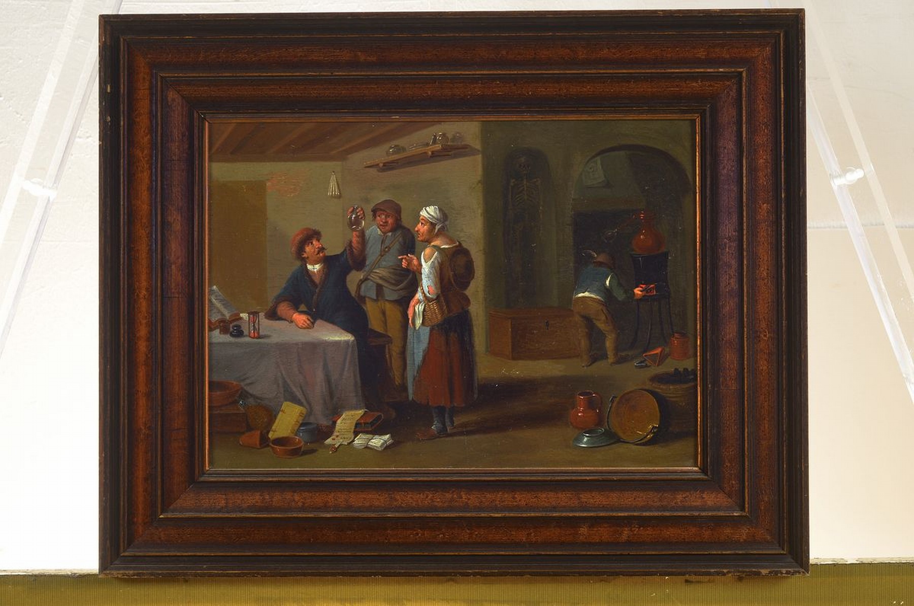 Detail k: Niederländischer Maler, 2. Hälfte 19. Jh., Interieur mit Verkäuferin von Heiltränken, Öl/Holz, im Stil der niederländischen Malerei des 17. ...