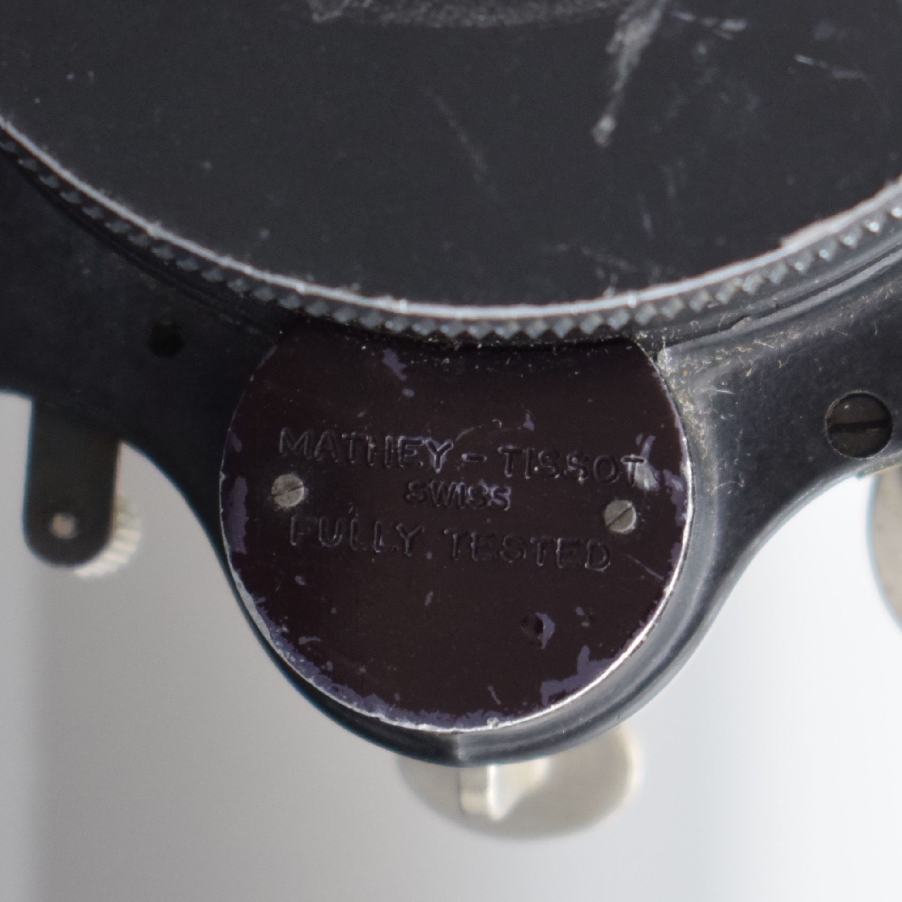 Detail g: MATHEY-TISSOT TYPE 12 seltene Borduhr mit Flyback-Chronograph Kal. Valjoux 555, Schweiz um 1960, geschwärztes Metallgehäuse, Boden m. ...