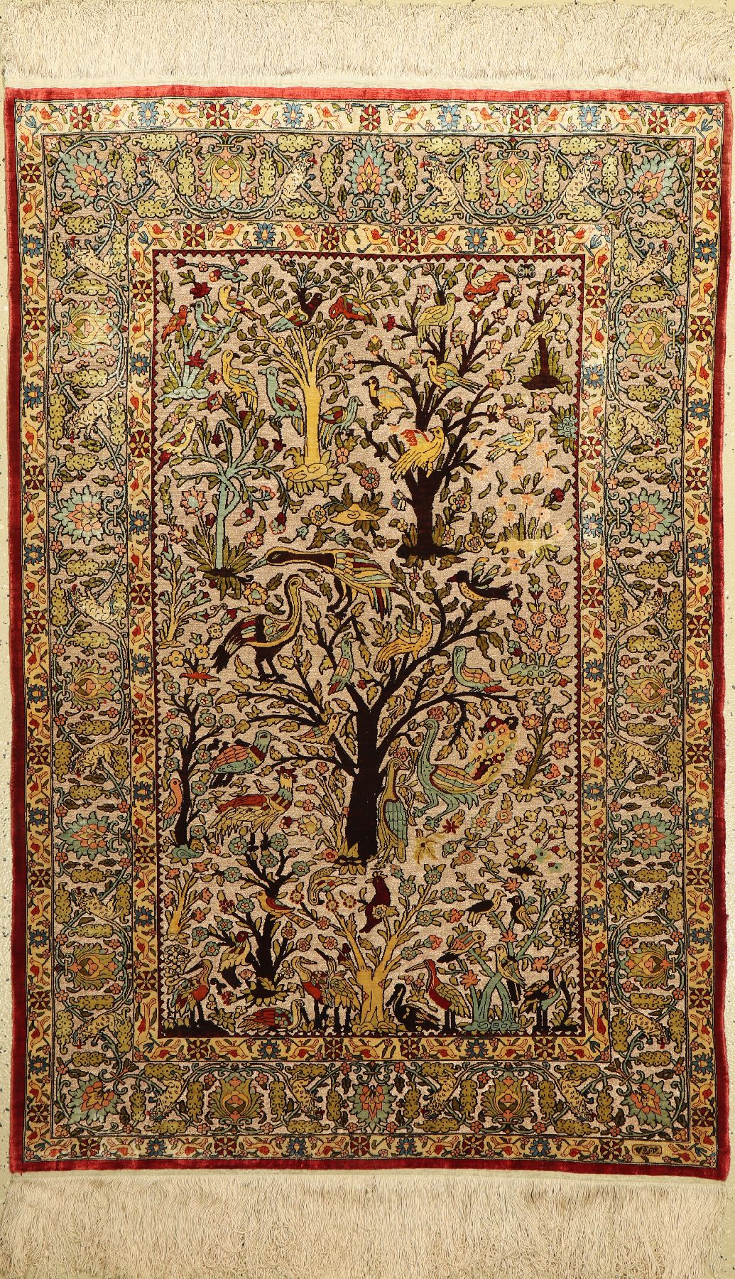 Hereke Seide fein Signiert, Türkei, ca. 50 Jahre, reine Naturseide, ca. 158 x 106 cm, (Metalboroschiert), EHZ: 2