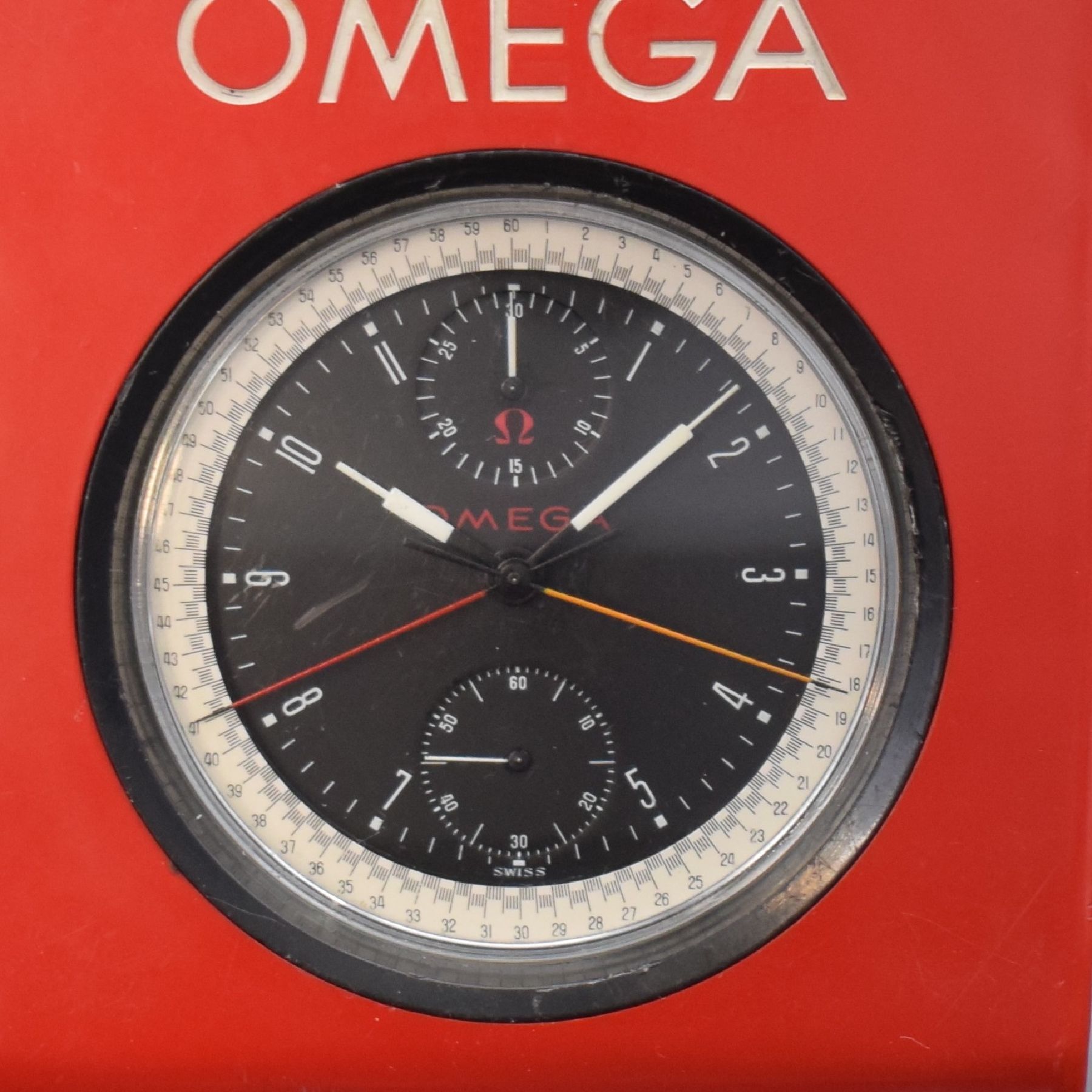 Detail b: OMEGA seltener Olympia Chronograph Rattrapante Kal. 205 mit Observatoriums-Zertifikat, Schweiz um 1956, poliertes Stahlgehäuse Ref. CK 1155, Boden & ...