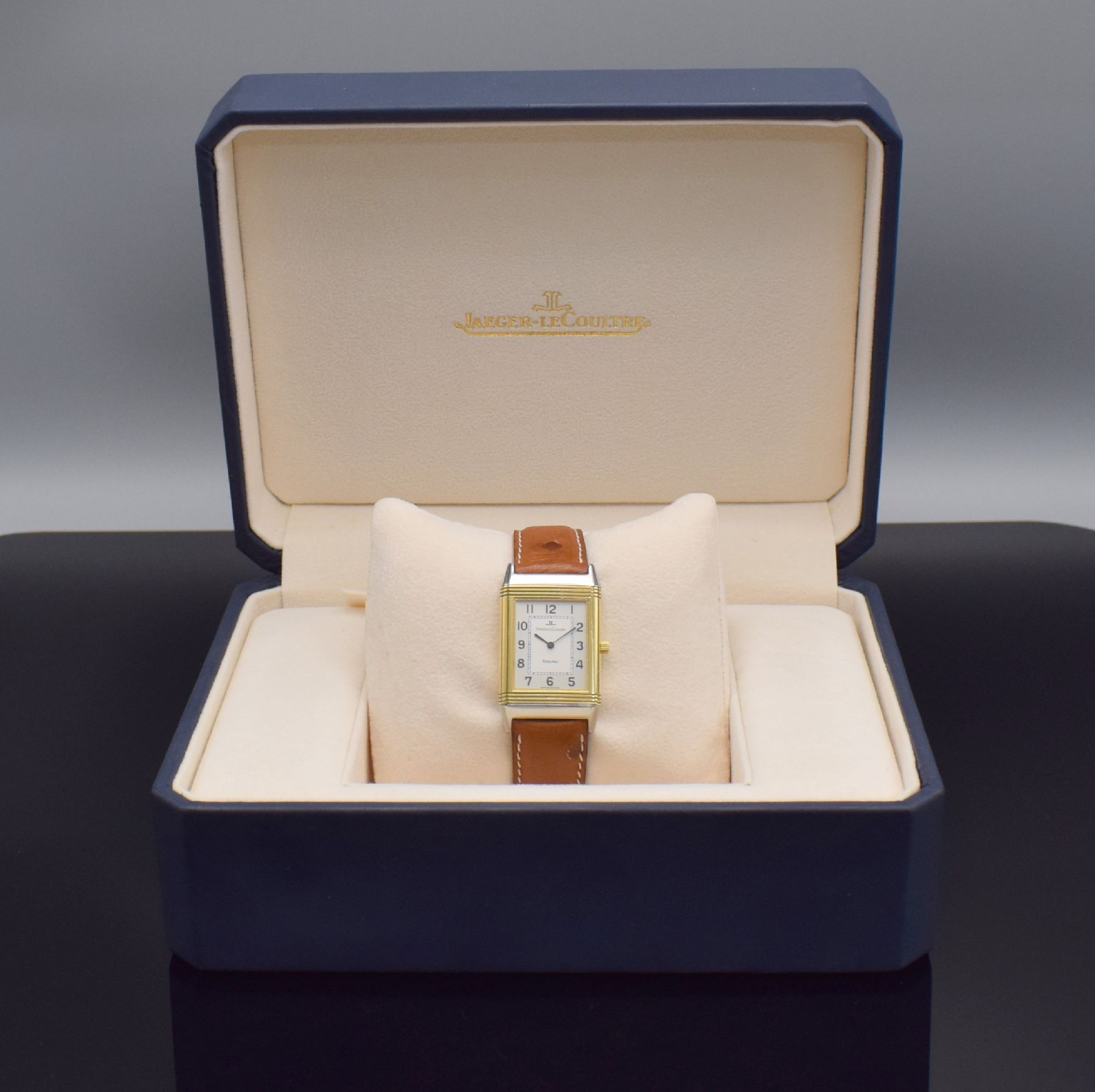 Detail i: Jaeger-LeCoultre Armbanduhr Reverso, Schweiz um 2000, Handaufzug, Ref. 250.5.86, um 180 Grad drehbares Wendegeh. in Edelstahl/Gold komb. m. neutr. ...
