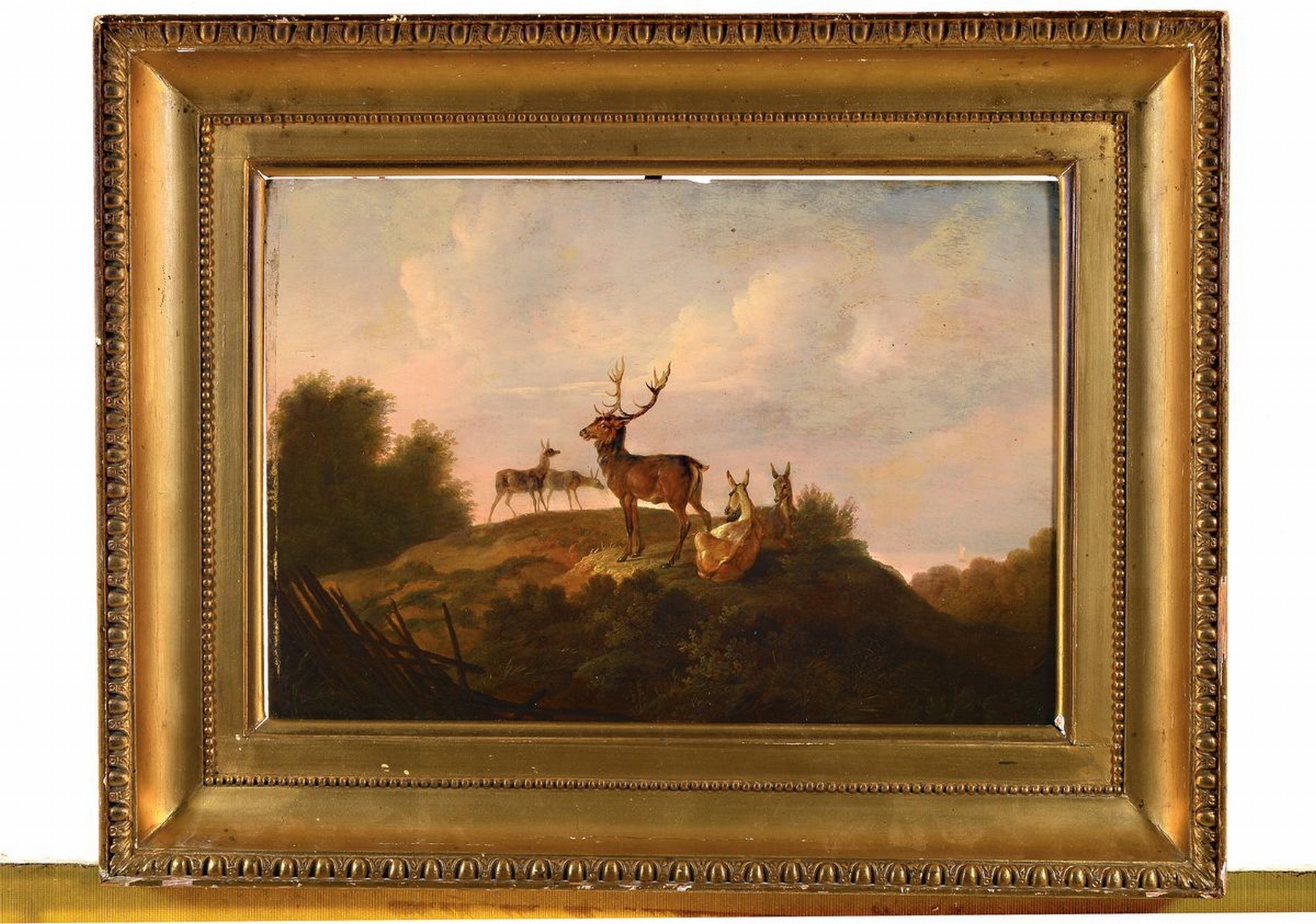 Detail k: Umkreis Johan Thomas Lundbye, 1818 - 1848, Hirsche auf erhöhter Lichtung, feine lasierende Malerei auf Holzplatte, reiche Differenzierung in den ...