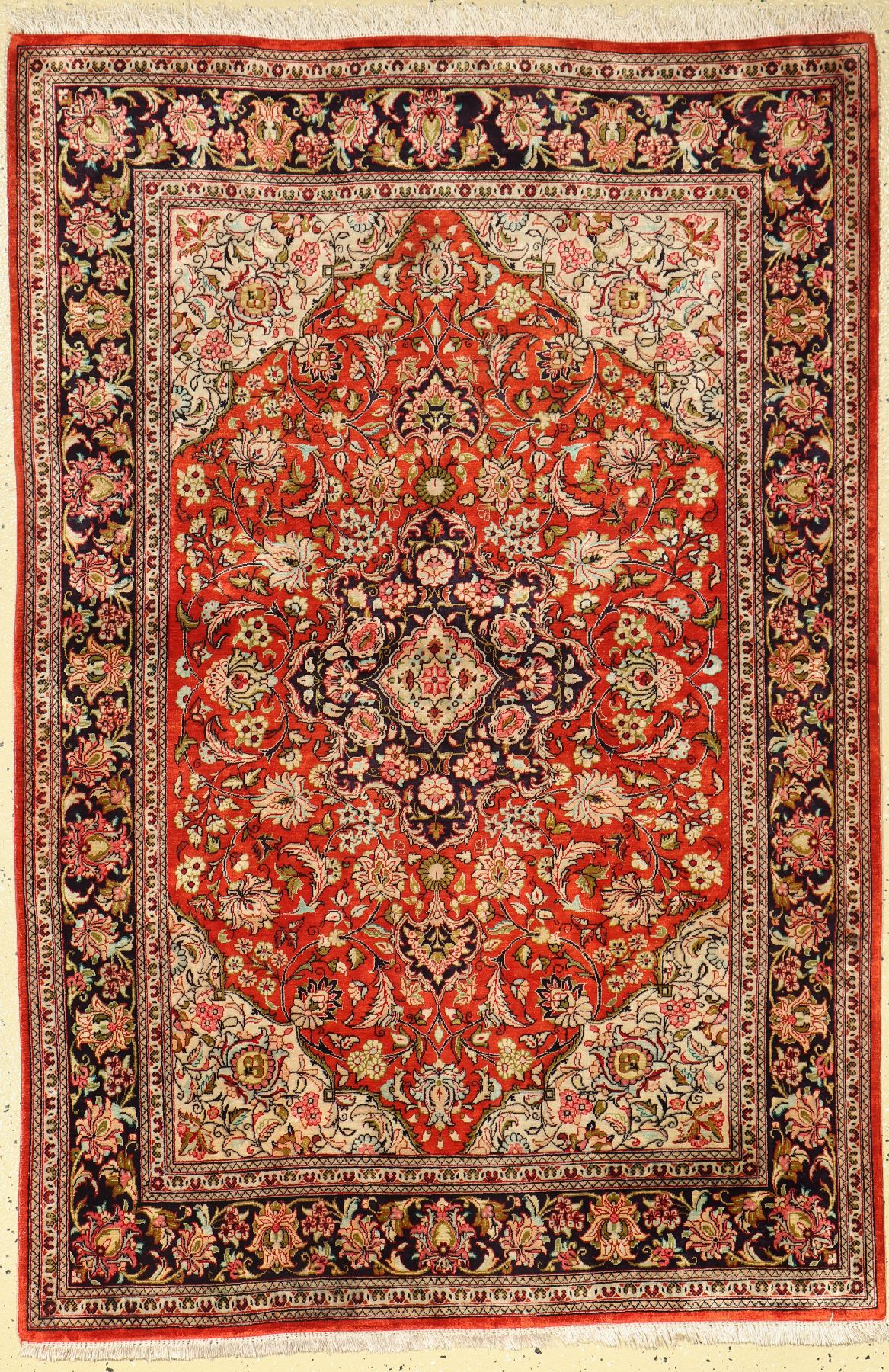 Ghom seide, Persien,ca. 40 Jahre, reine natur seide. ca, 150 x 100 cm,EHZ: 2