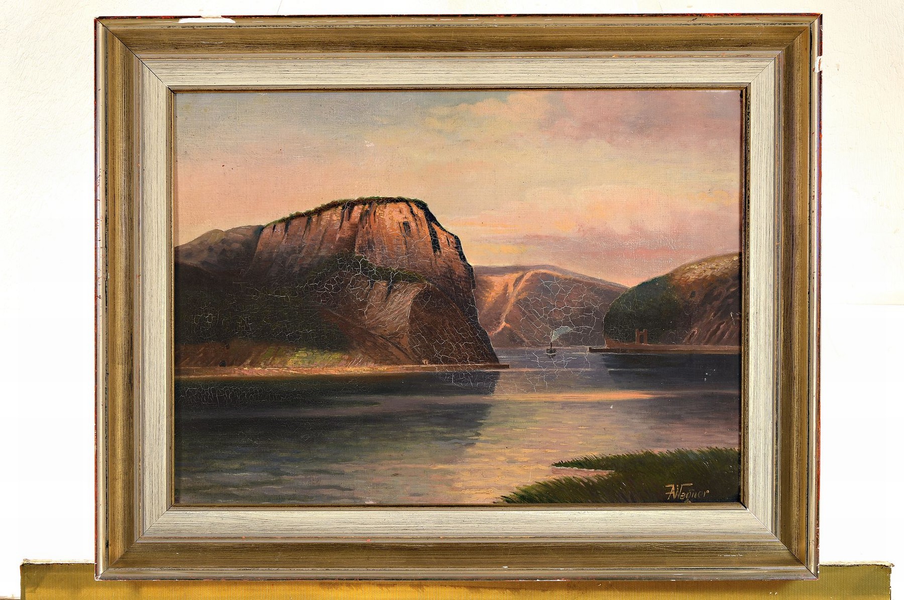 Detail k: A. Wagner, deutscher Maler der 1930er Jahre, Fjordlandschaft mit Dampfschiff im Abendrot, Öl/Lwd, rechts unten signiert, altersbedingt krakeliert, ...