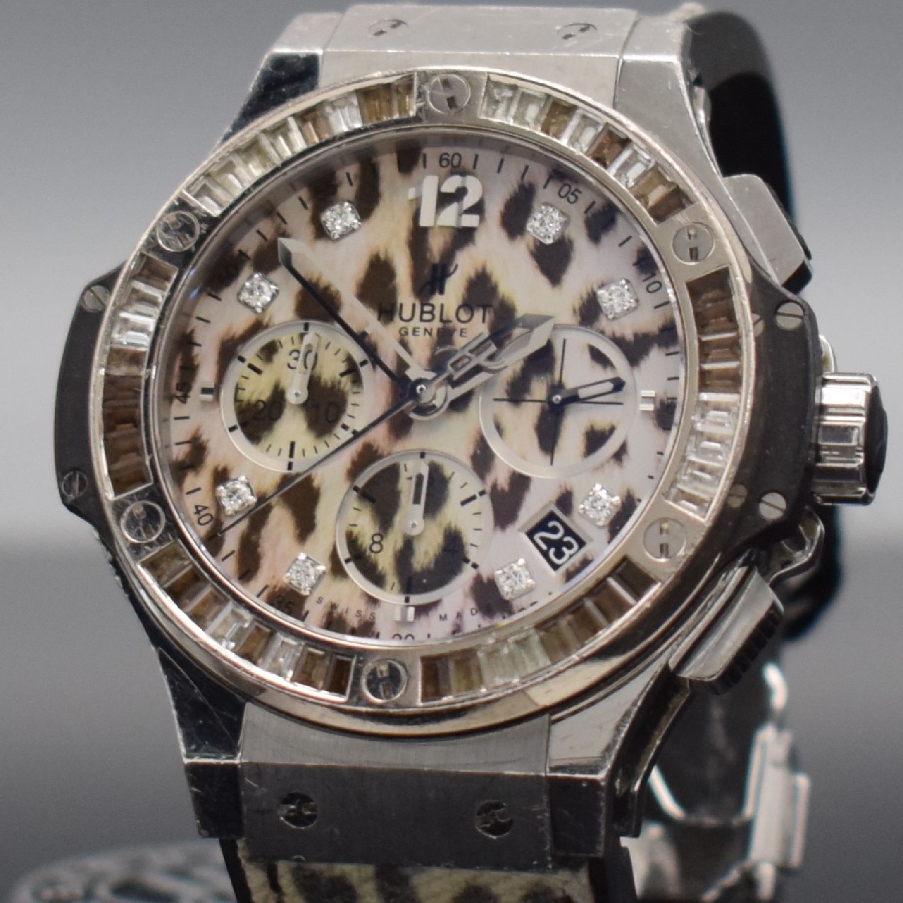 Detail c: HUBLOT seltener Armbandchronograph Snow Leopard Referenz 341.SX.7717.NR.1977, Automatik, auf 500 Stück limitiertes Sondermodell in Edelstahl inkl. ...
