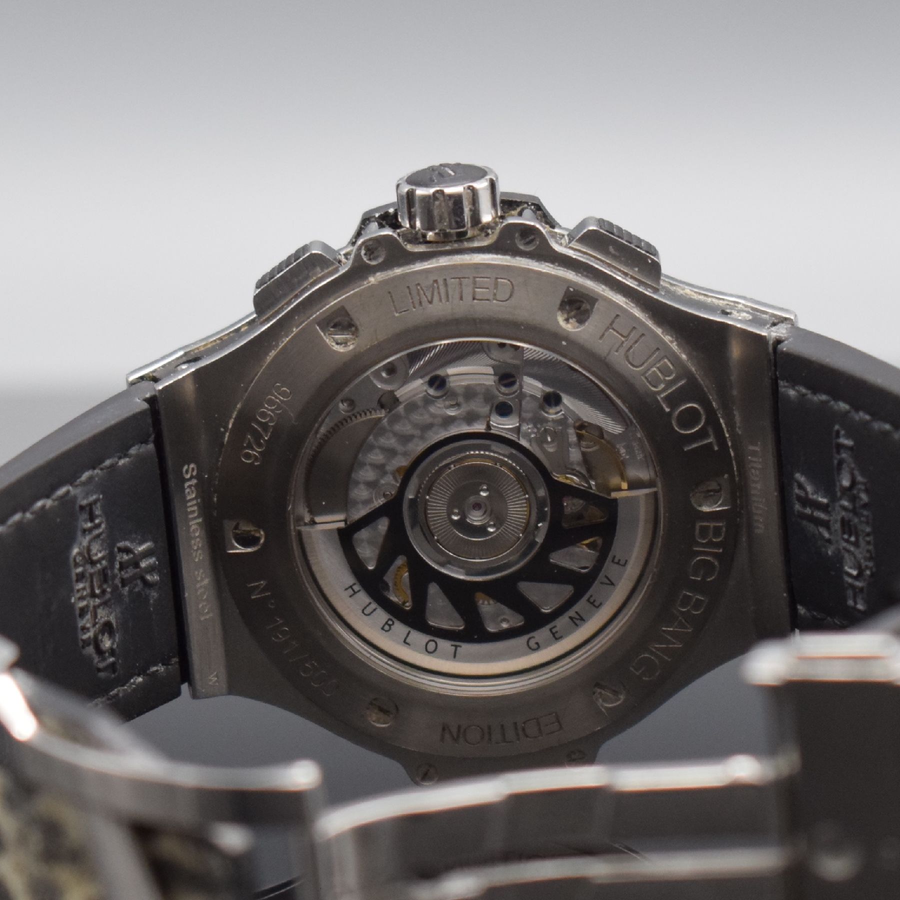 Detail f: HUBLOT seltener Armbandchronograph Snow Leopard Referenz 341.SX.7717.NR.1977, Automatik, auf 500 Stück limitiertes Sondermodell in Edelstahl inkl. ...