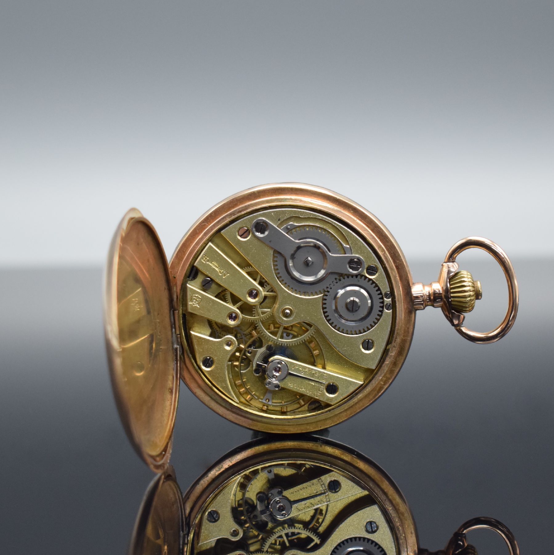 MERMOD FRERES Taschenuhrwerk im neutralen RoseG 585/000 Gehäuse, Werk Schweiz um 1900, 2-Deckel Goldgeh. später, Emailzifferbl. m. röm. Zahlen, ...