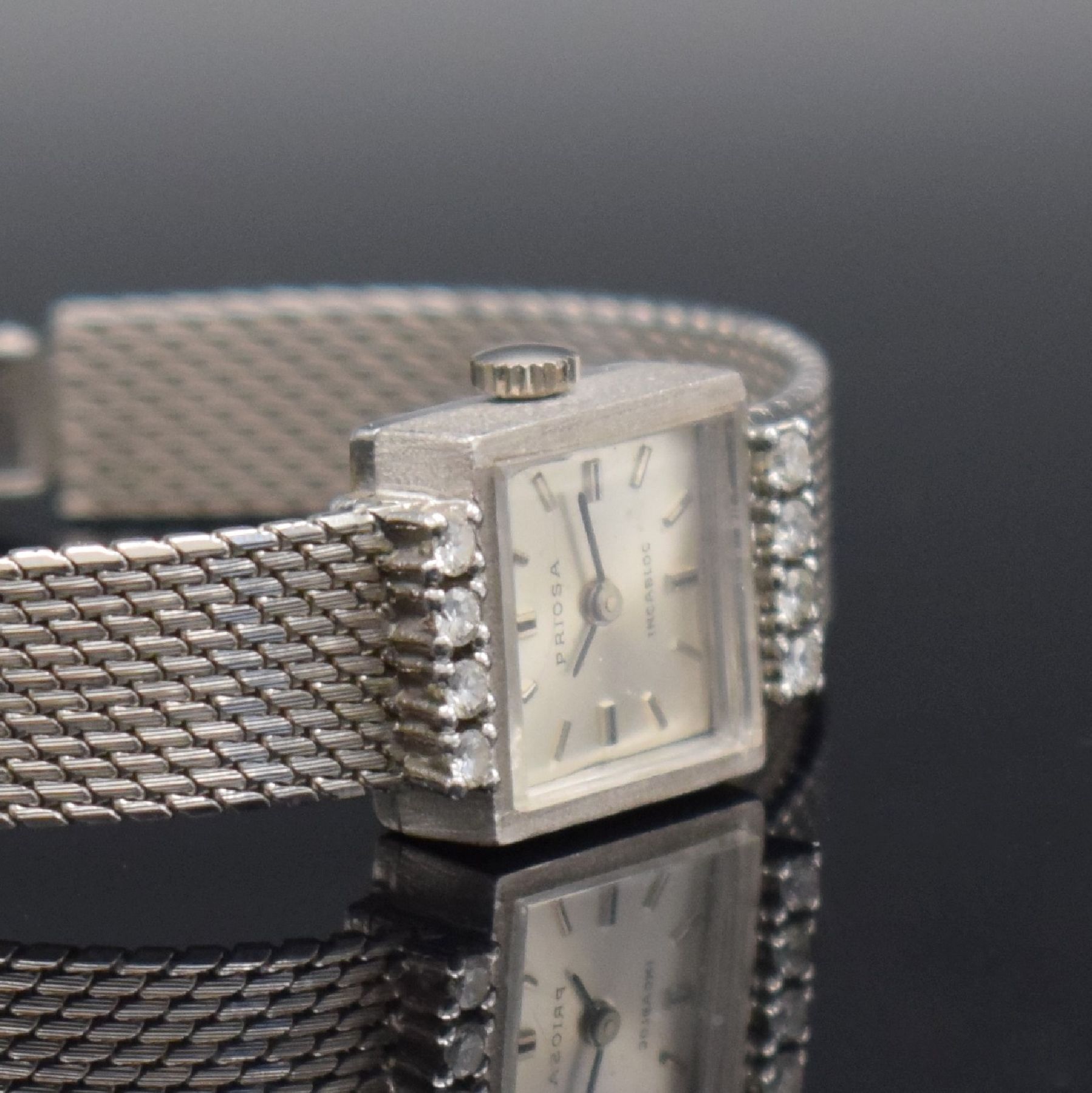 Detail c: PRIOSA diamantbesetzte Damenarmbanduhr in WG 585/000, Deutschland/Schweiz um 1960, Handaufzug, gedr. Geh. am Bandansatz m. 8 Diamanten bes., silb. ...