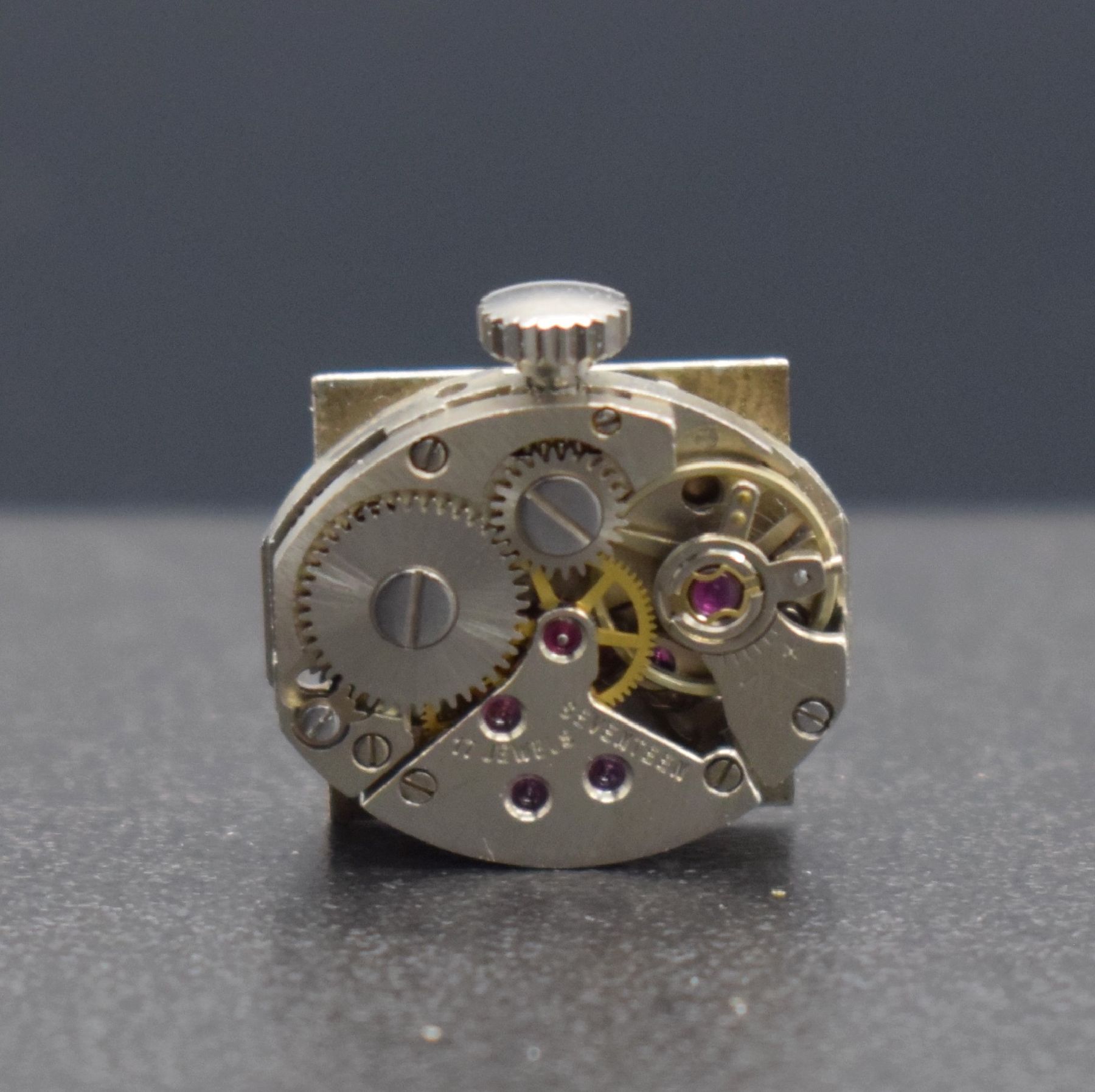 Detail g: PRIOSA diamantbesetzte Damenarmbanduhr in WG 585/000, Deutschland/Schweiz um 1960, Handaufzug, gedr. Geh. am Bandansatz m. 8 Diamanten bes., silb. ...