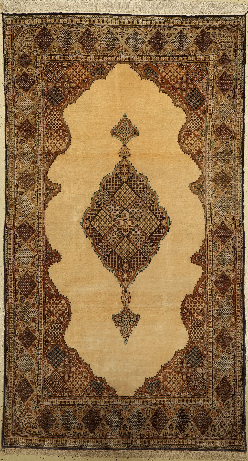 Ghom Seide, Persien, ca. 60 Jahre, reine Naturseide, ca. 200 x 107 cm, EHZ: 3