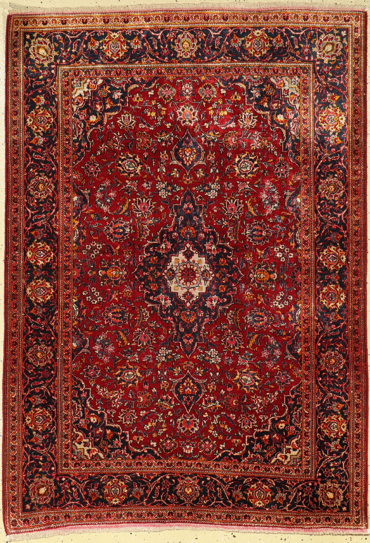 Keschan Seide fein, Persien, um 1930, reineNaturseide, ca. 150 x 106 cm, EHZ: 2-3