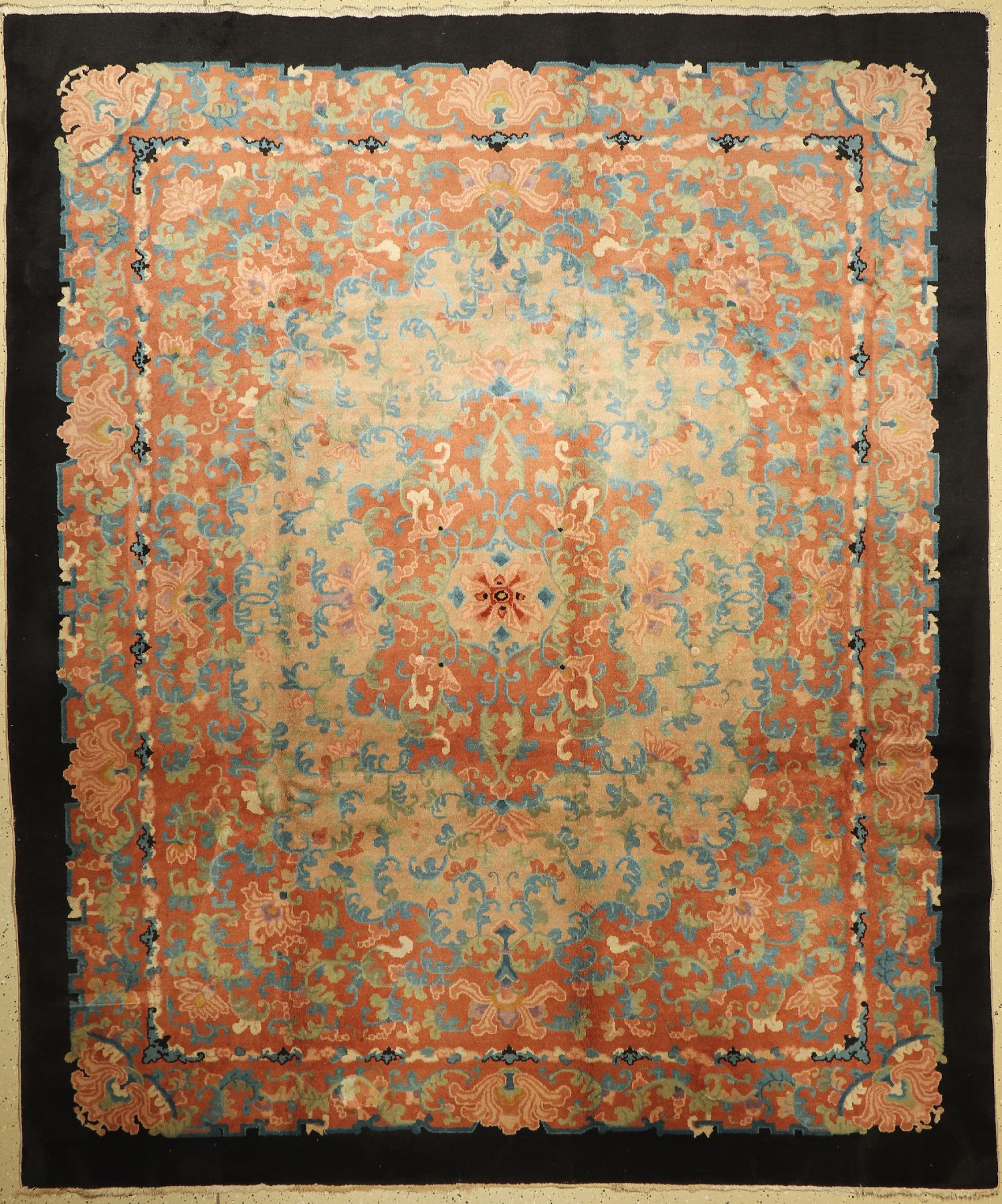 Peking alt, China, um 1940, Wolle auf Baumwolle, ca. 298 x 250 cm, leichte Mottenfraß