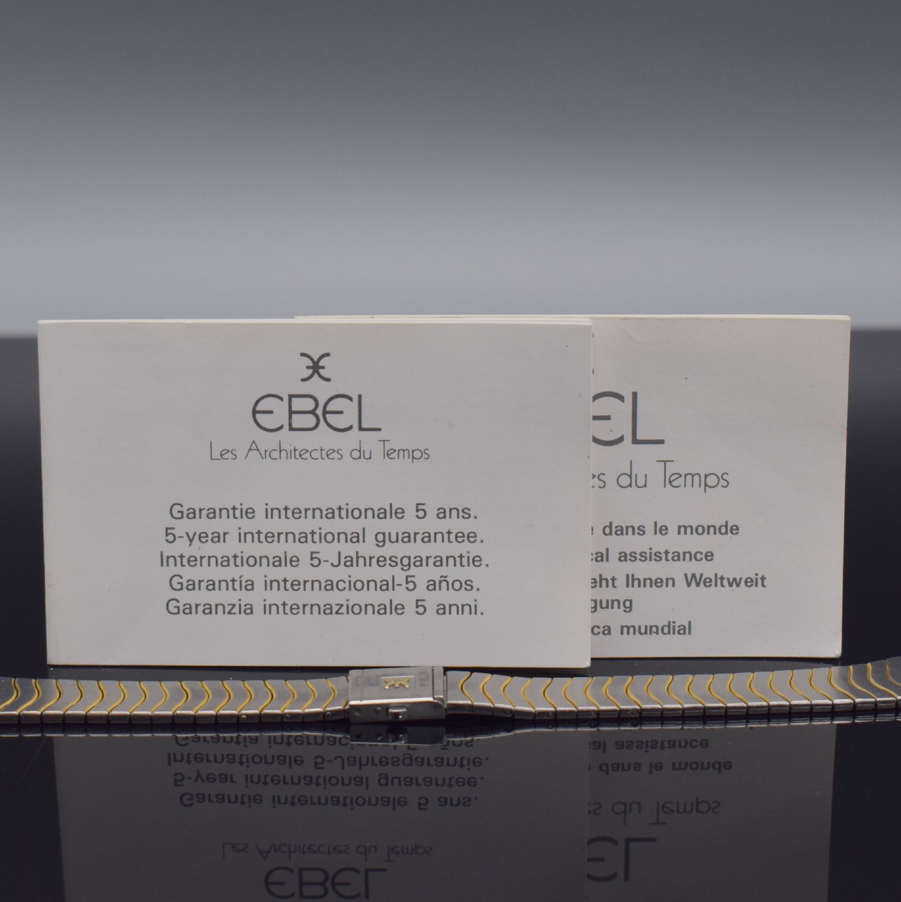 Detail f: EBEL Damenarmbanduhr Classic Wave, Referenz 1481, Edelstahl/Gold kombiniert inkl. orig. Lederband, zus. orig. Gliederband anbei, quarz, 5-fach ...