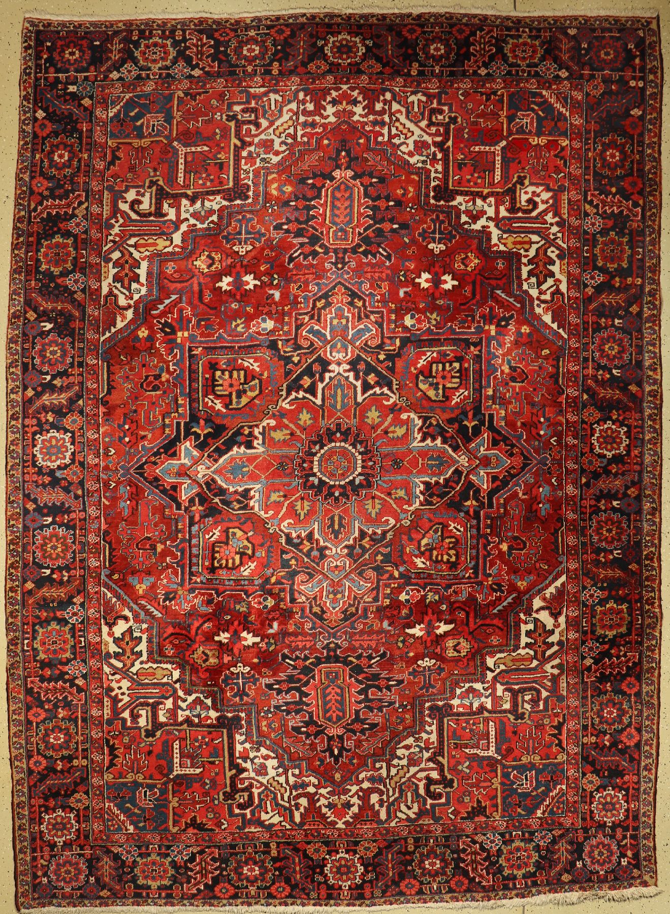 Heriz alt, Persien, um 1950, Wolle auf Baumwolle, ca. 355 x 258 cm, EHZ: 2-3