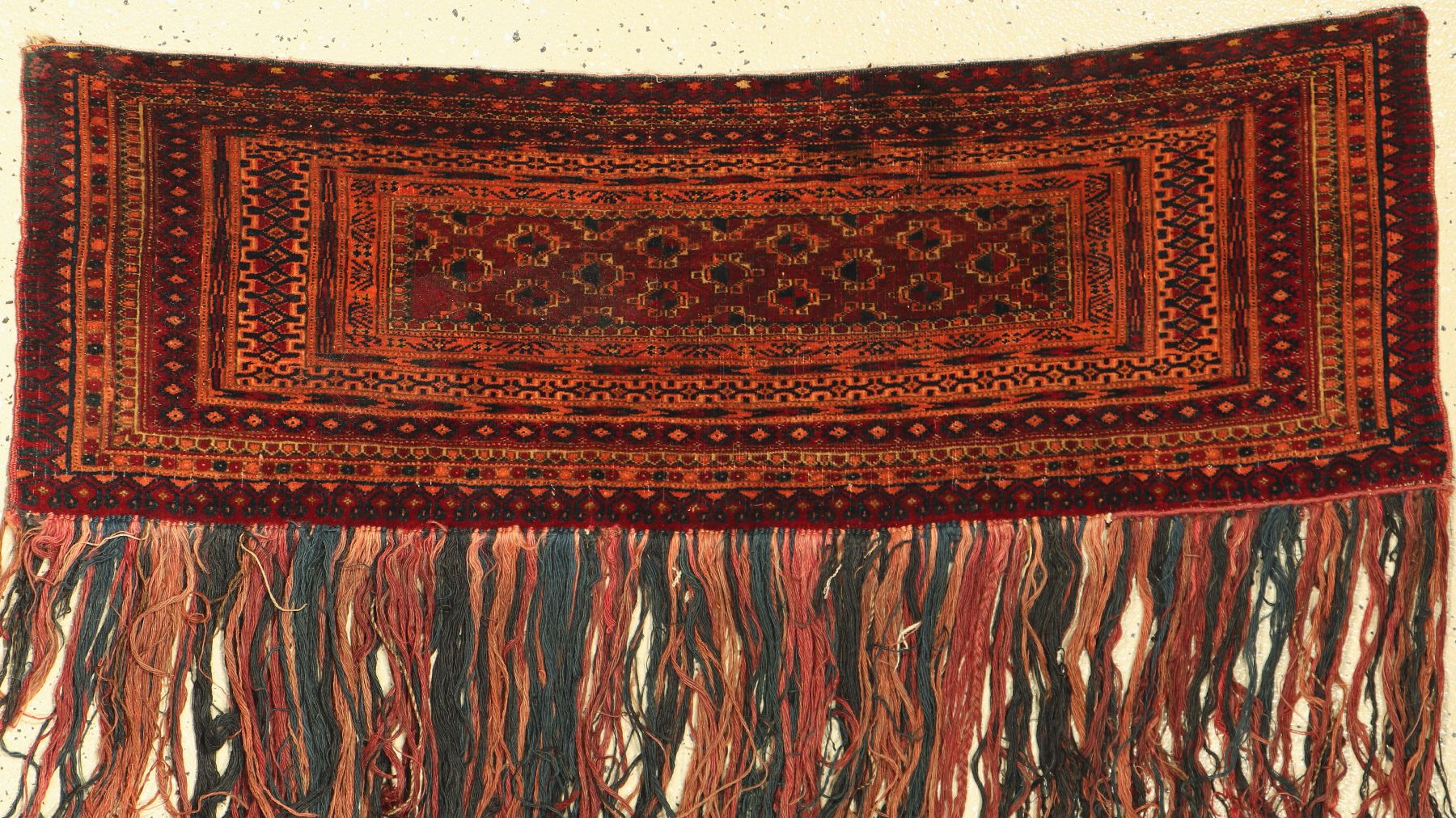 Feiner Tekke Jollar antik, Turkmenistan, um1890, Wolle auf Wolle, ca. 115 x 39 cm, EHZ: 2-3